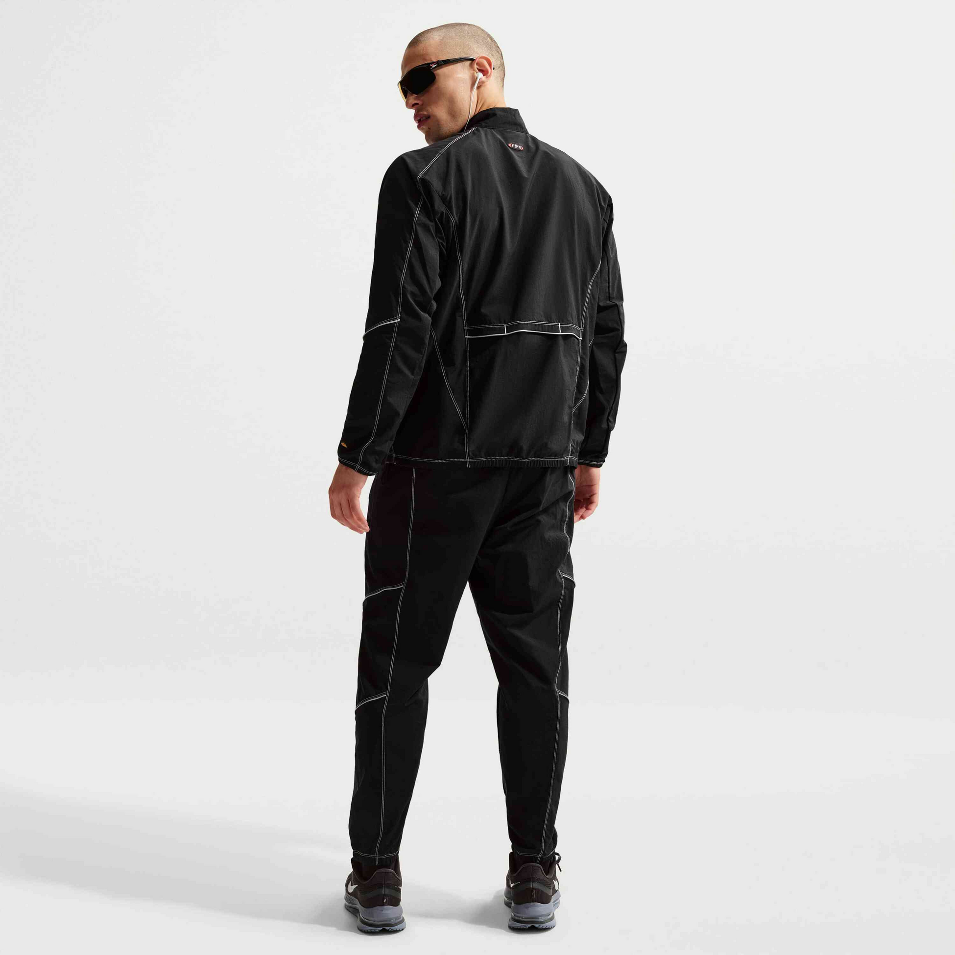 NIKE, Men's Dri-fit Tracksuit Jacket Retro