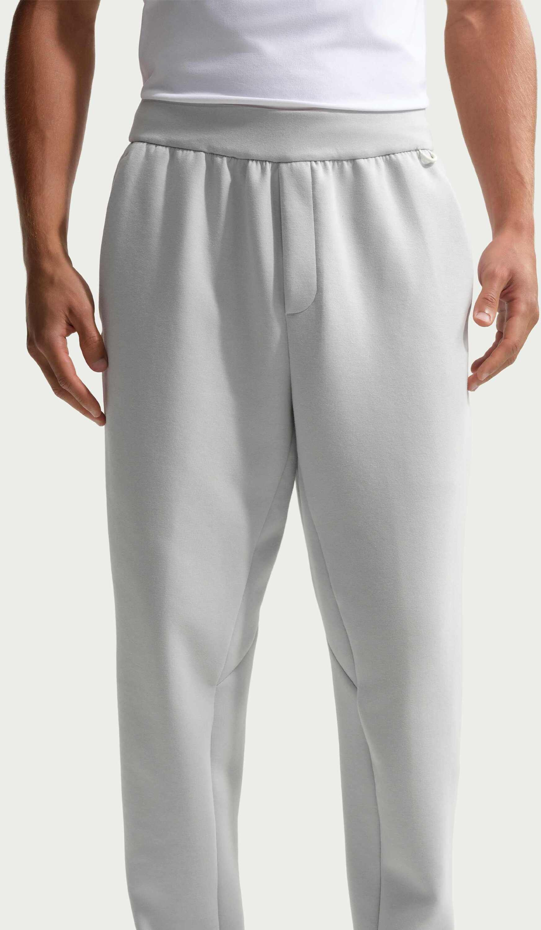 NIKE, Men's Dri-fit Trousers 24.7 Impossiblysoft