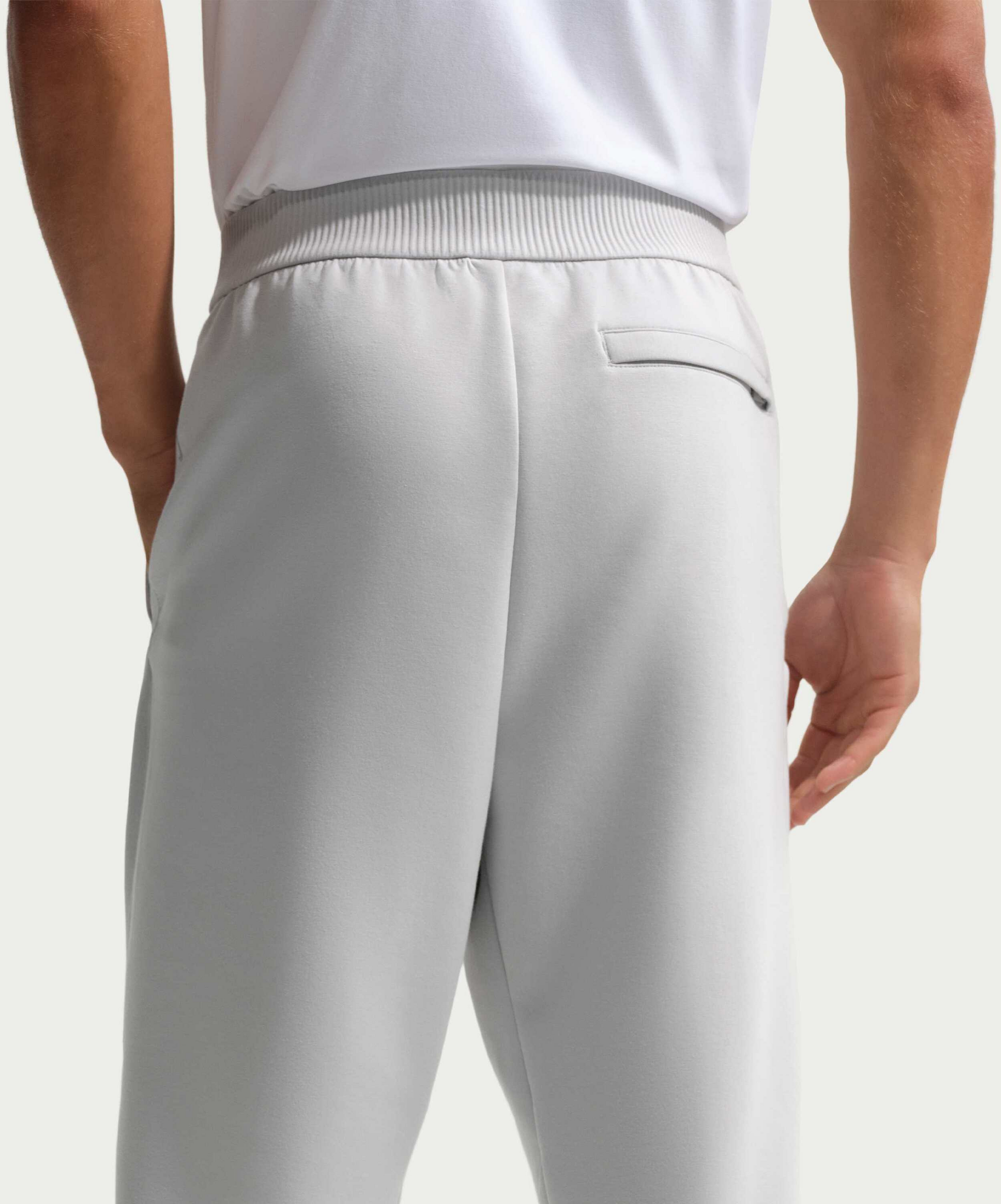 NIKE, Men's Dri-fit Trousers 24.7 Impossiblysoft