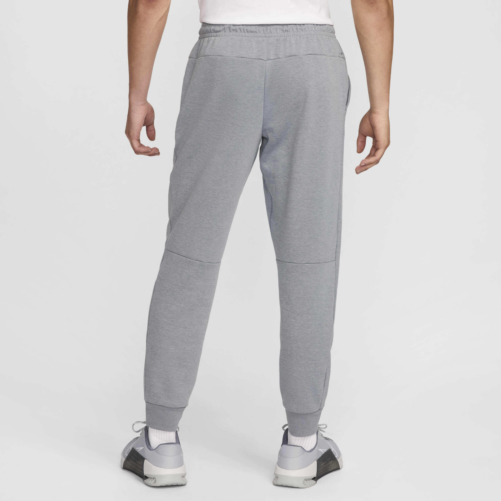NIKE, Men's Dri-fit Uv Performance Joggers Primary Fleece