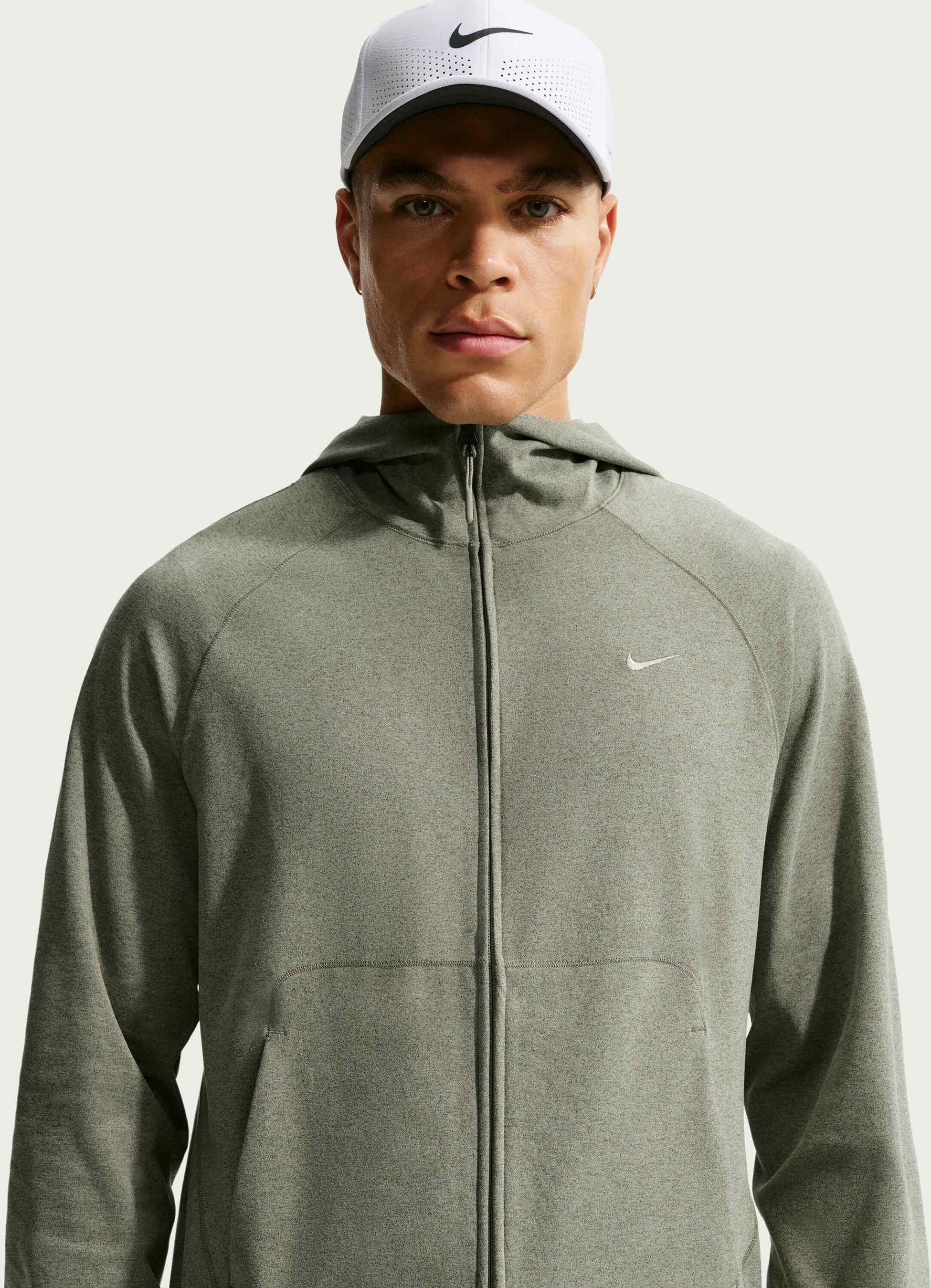 NIKE, Men's Dri-fit Uv Protection Full-zip Performance Hoodie Primary Nanoknit