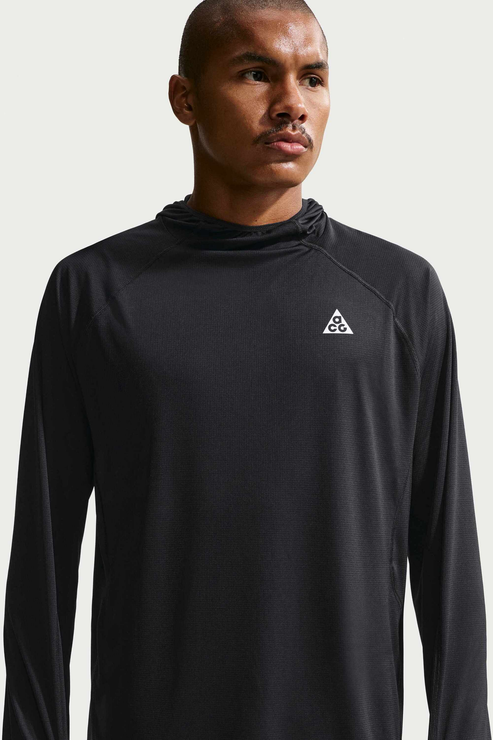 NIKE, Men's Dri-fit Uv Protection Hooded Trail-running Top Acg 'solar Chase'