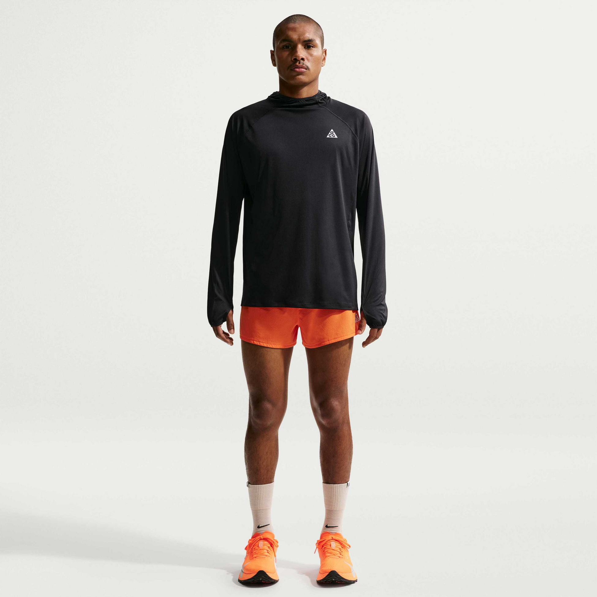 NIKE, Men's Dri-fit Uv Protection Hooded Trail-running Top Acg 'solar Chase'