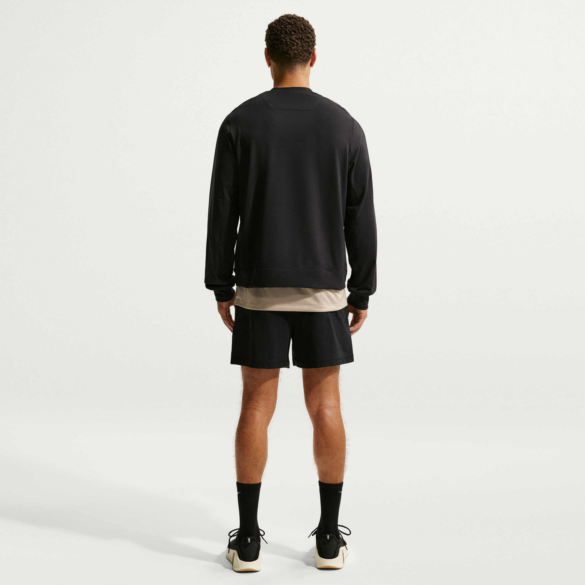 NIKE, Men's Dri-fit Uv Protection Long-sleeve Performance Top Primary Nanoknit