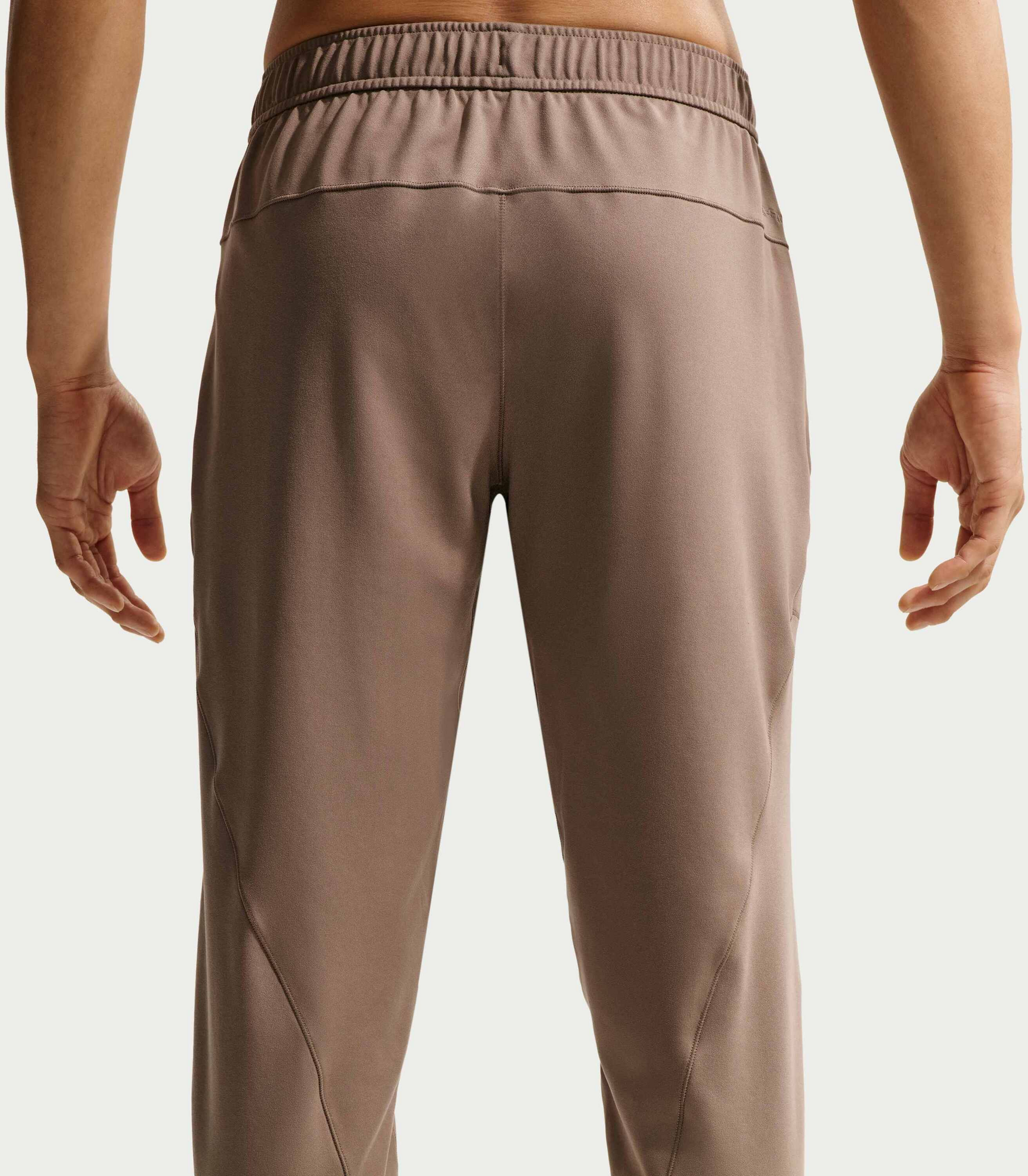 NIKE, Men's Dri-fit Uv Protection Performance Jogging Bottoms Primary Nanoknit