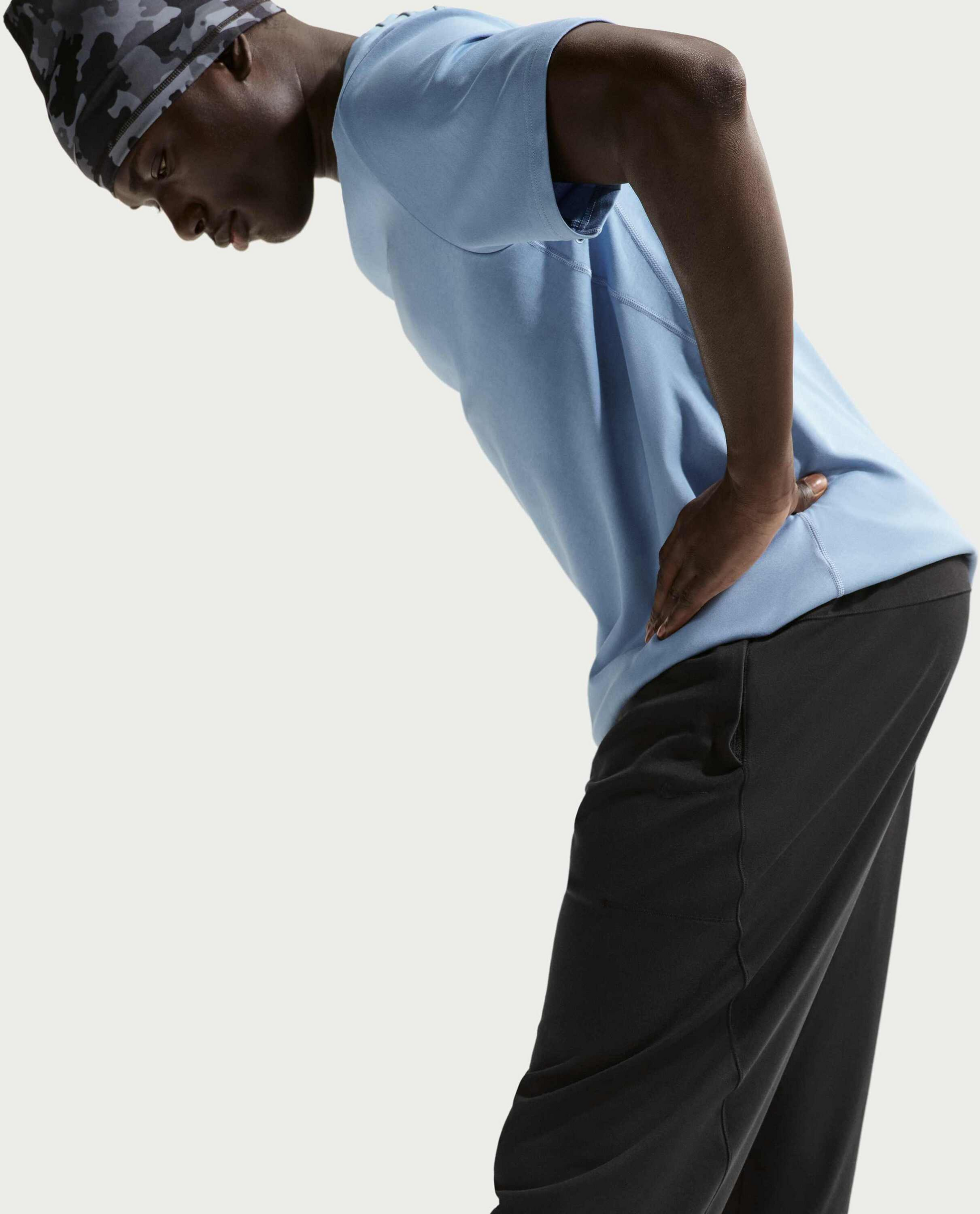 NIKE, Men's Dri-fit Uv Protection Performance Tracksuit Bottoms Primary Nanoknit