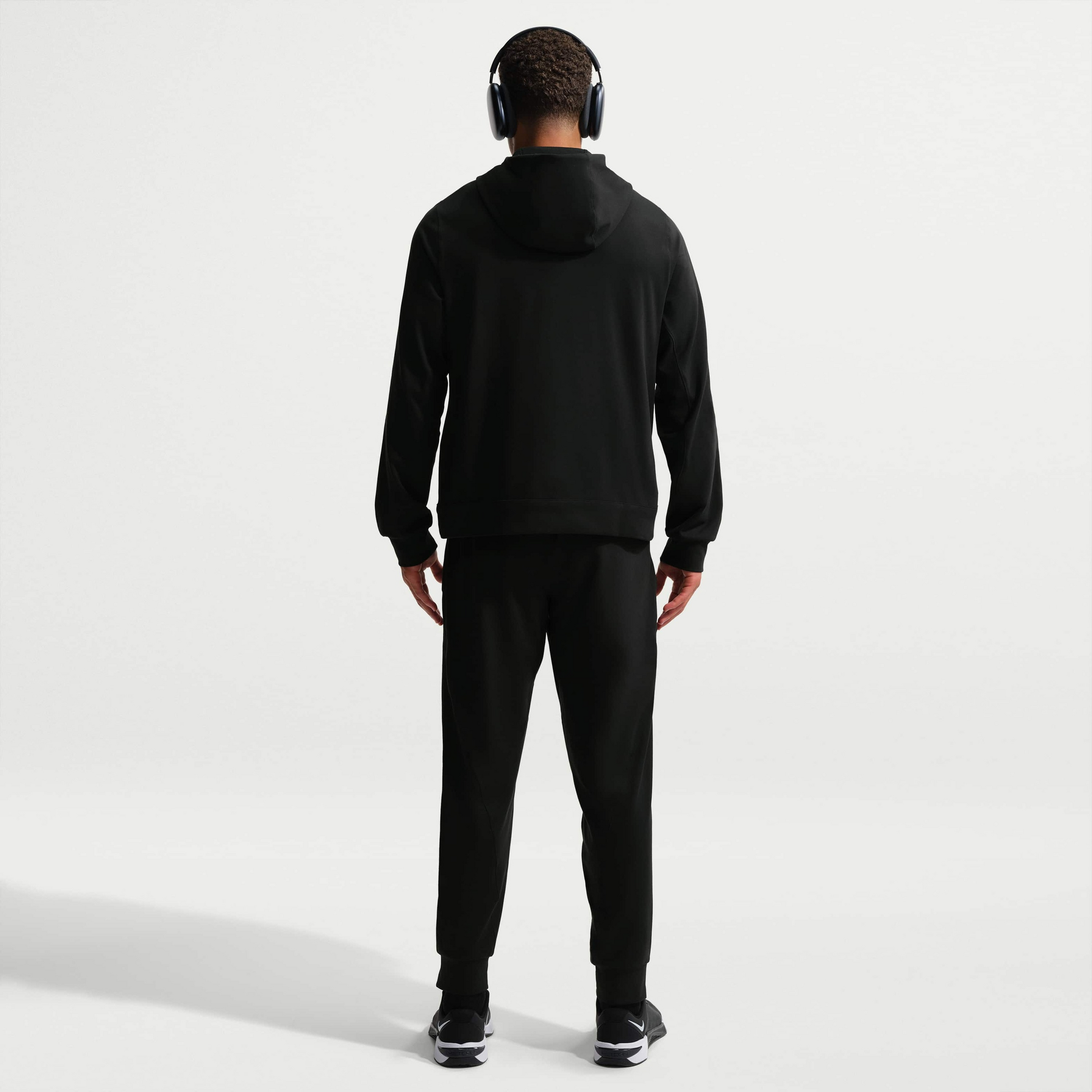 NIKE, Men's Dri-fit Uv Protection Pullover Performance Hoodie Primary Nanoknit