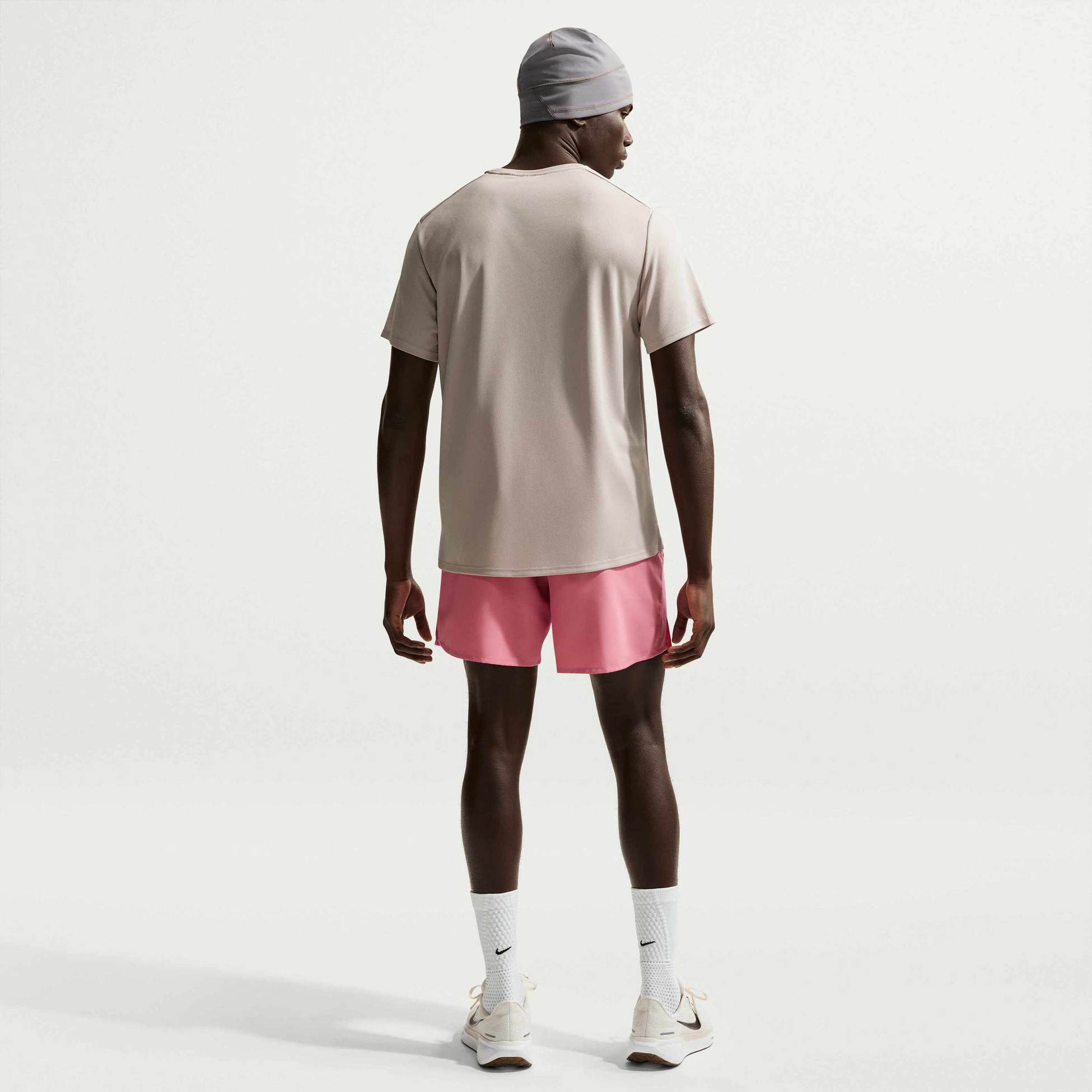 NIKE, Men's Dri-fit Uv Short-sleeve Running Top Miler