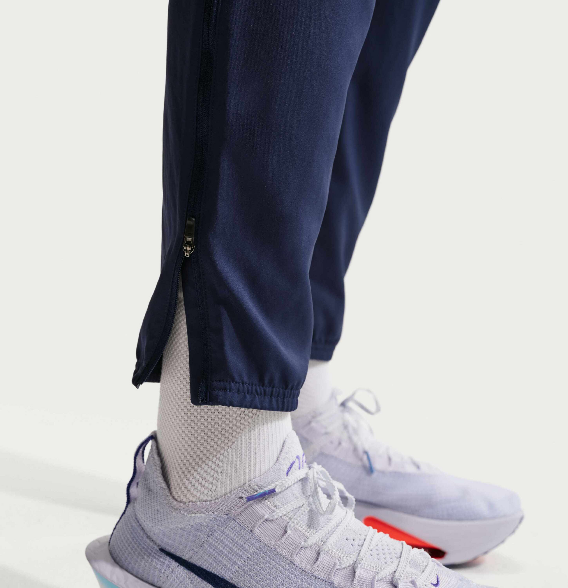 NIKE, Men's Dri-fit Woven Running Trousers Challenger