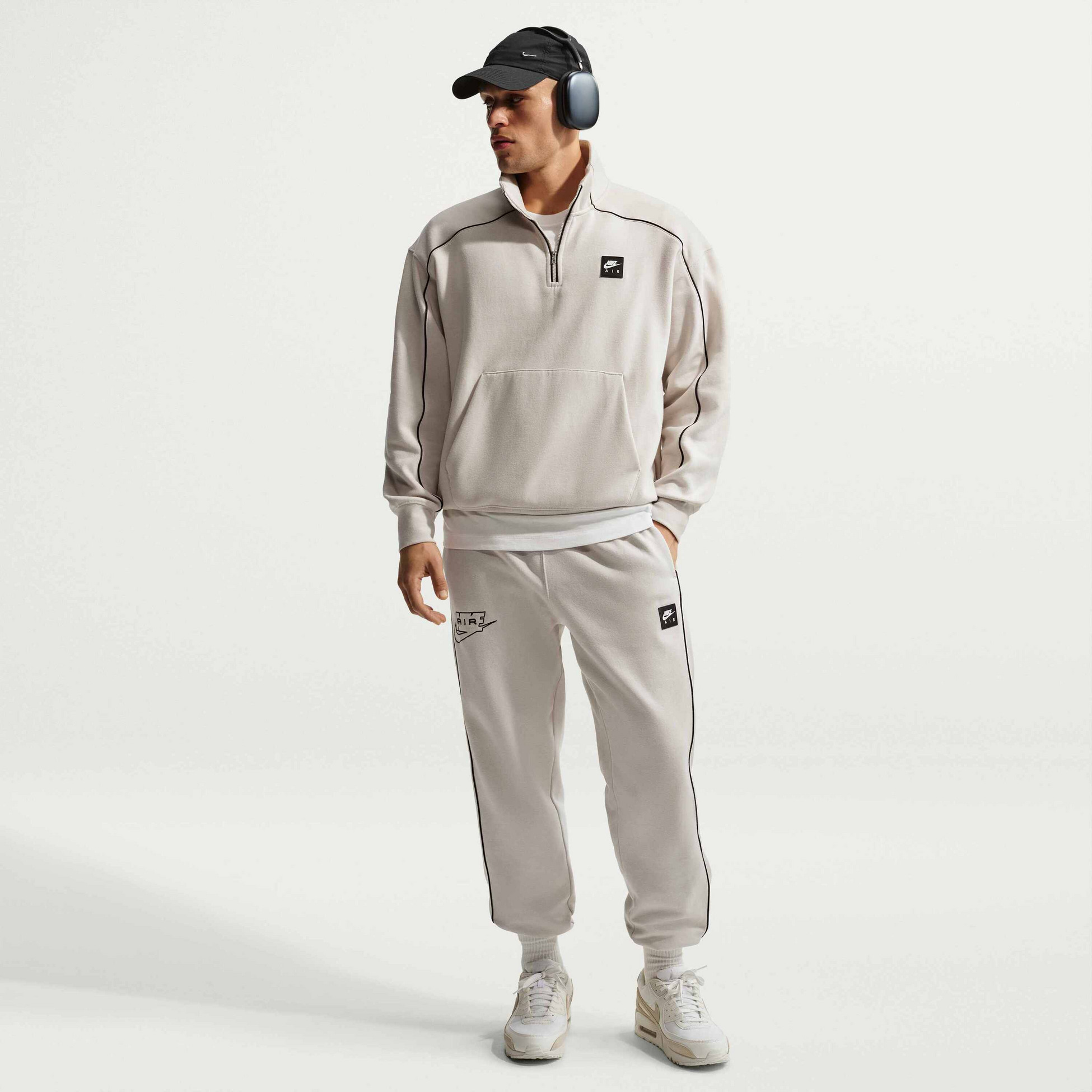 NIKE, Men's Fleece Joggers Air