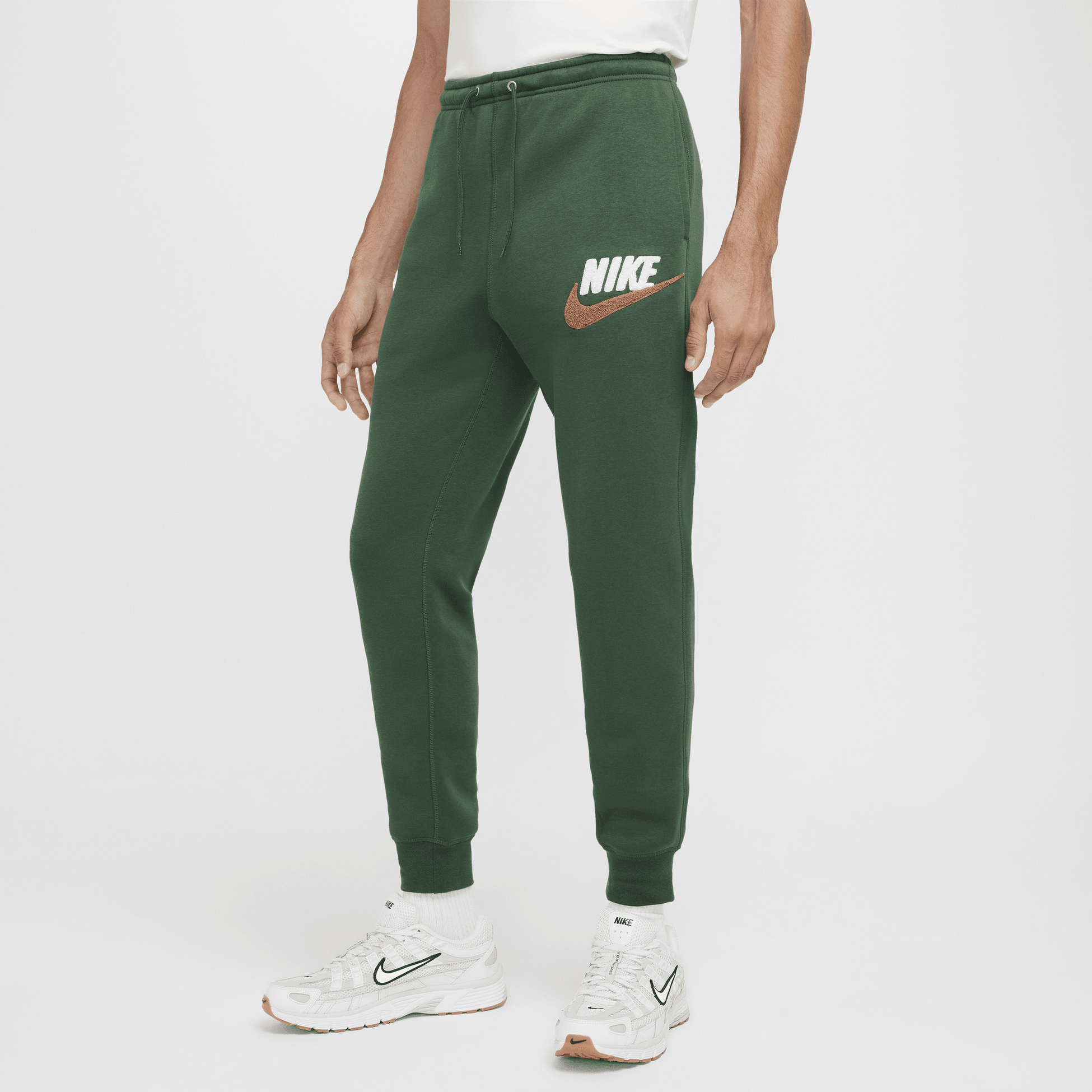 NIKE, Men's Fleece Joggers Club Fleece