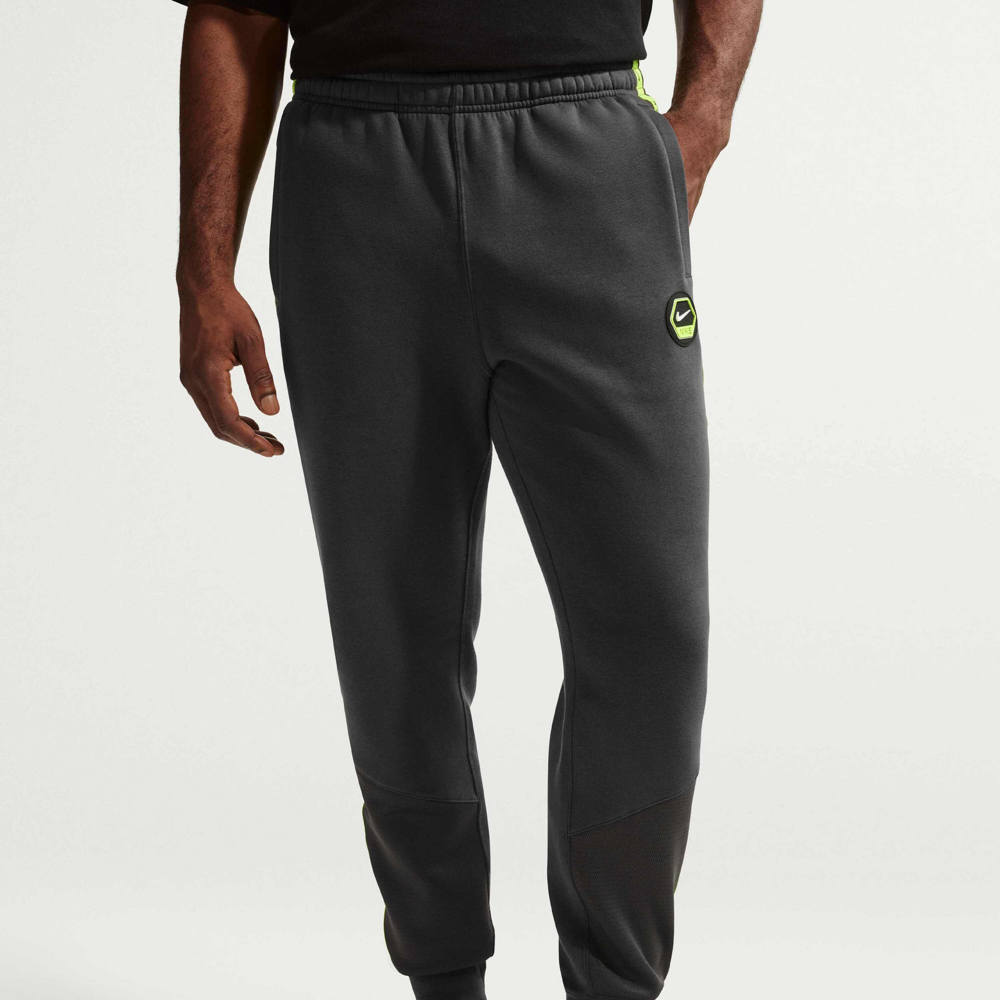 NIKE, Men's Fleece Joggers Sportswear City Side