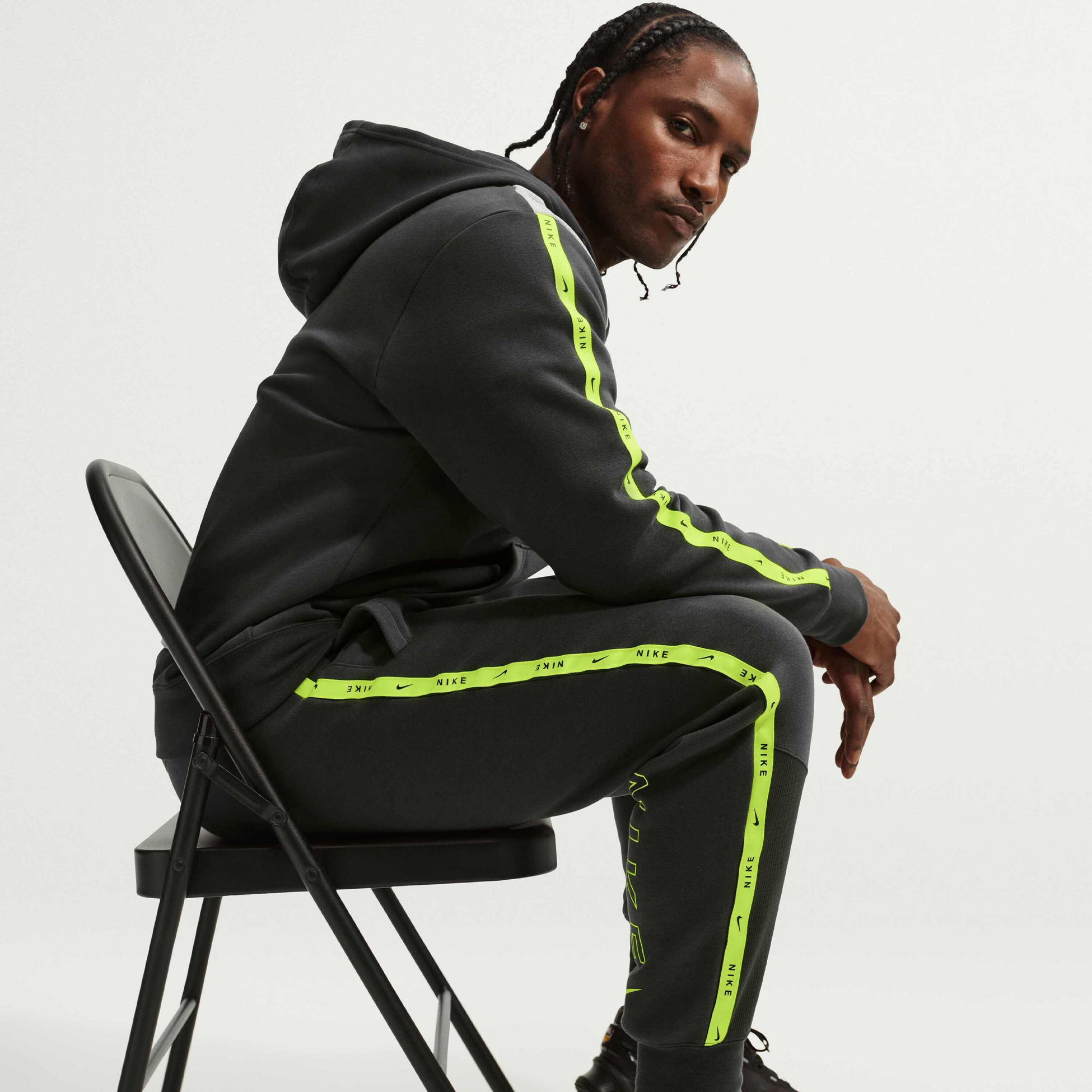 NIKE, Men's Fleece Joggers Sportswear City Side