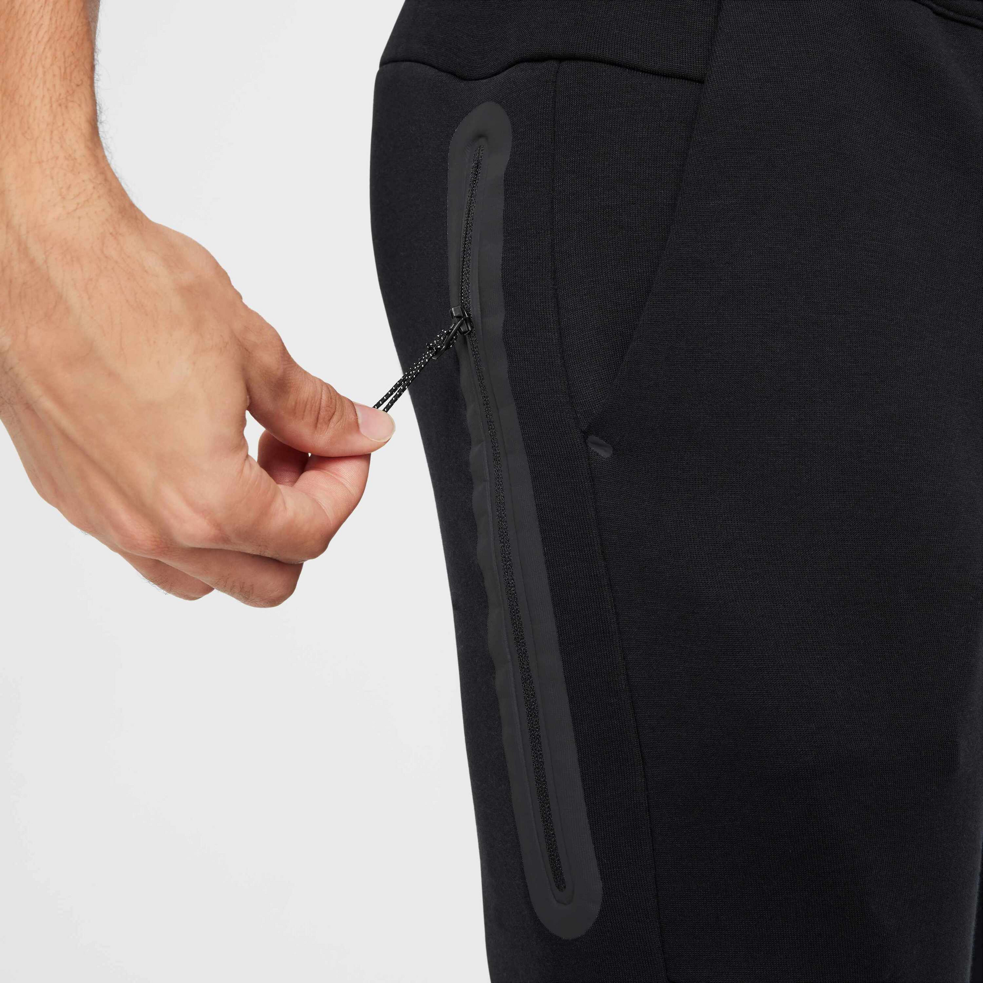 NIKE, Men's Fleece Joggers Tech