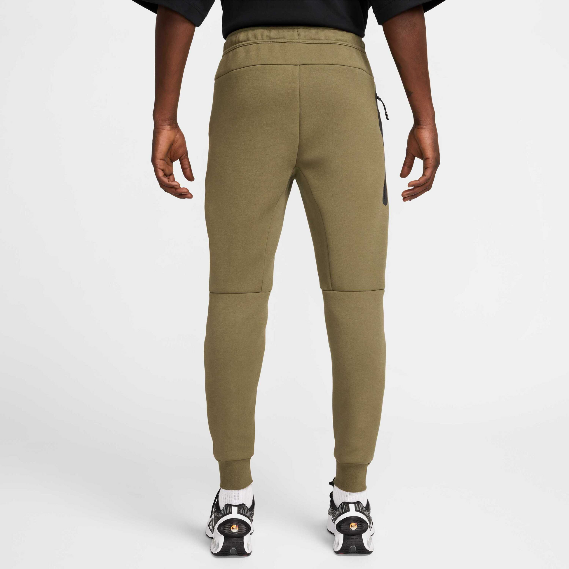 NIKE, Men's Fleece Joggers Tech