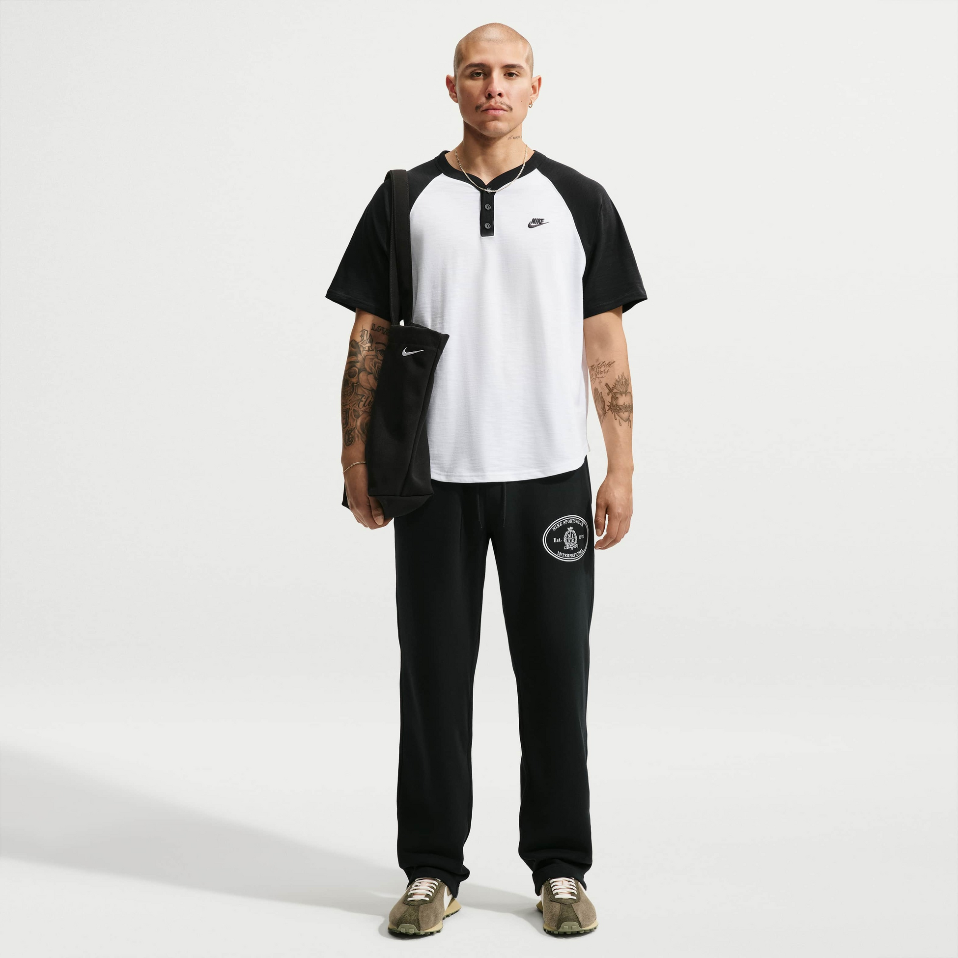 NIKE, Men's Fleece Open-hem Trousers Club