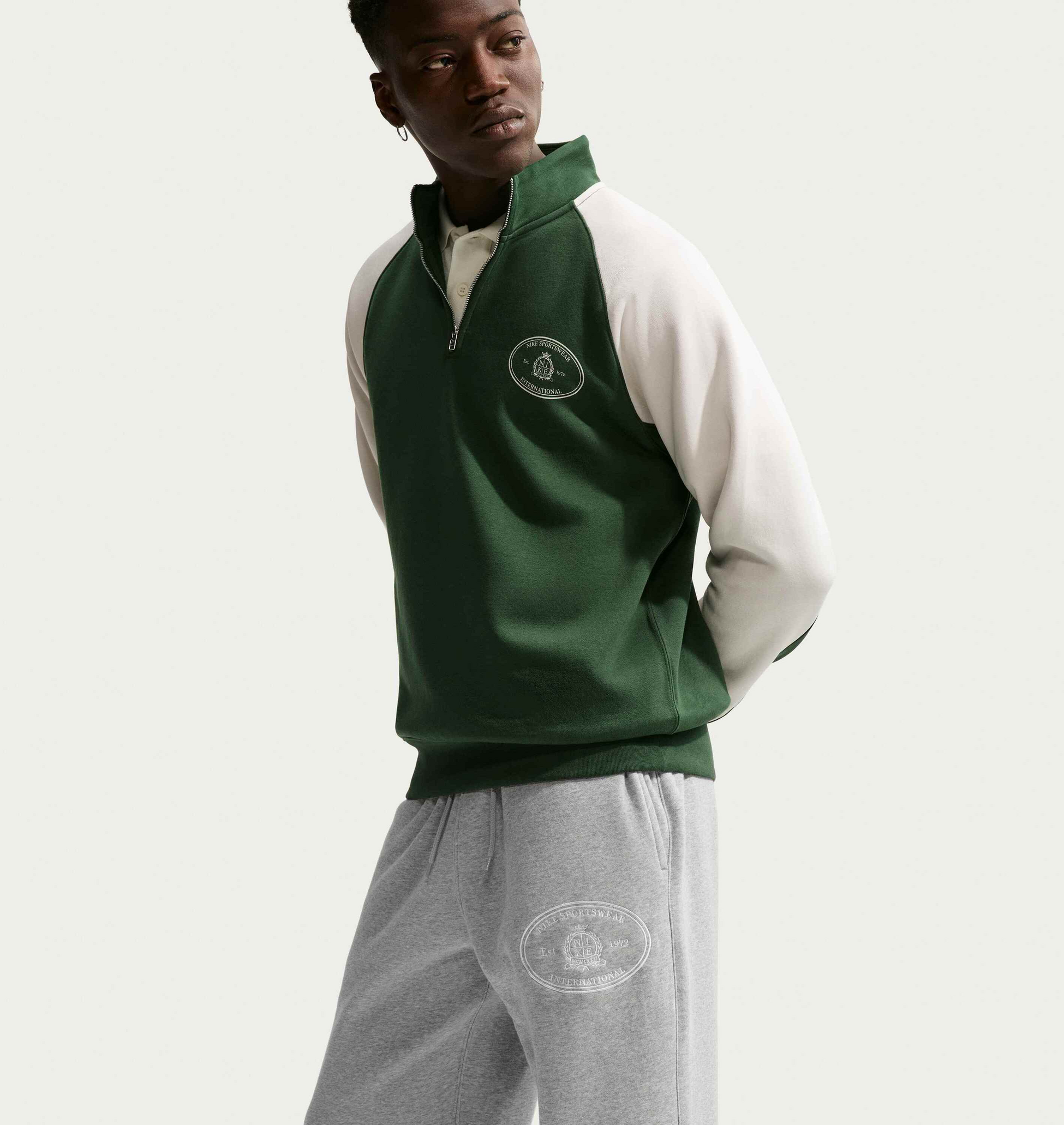 NIKE, Men's Fleece Open-hem Trousers Club