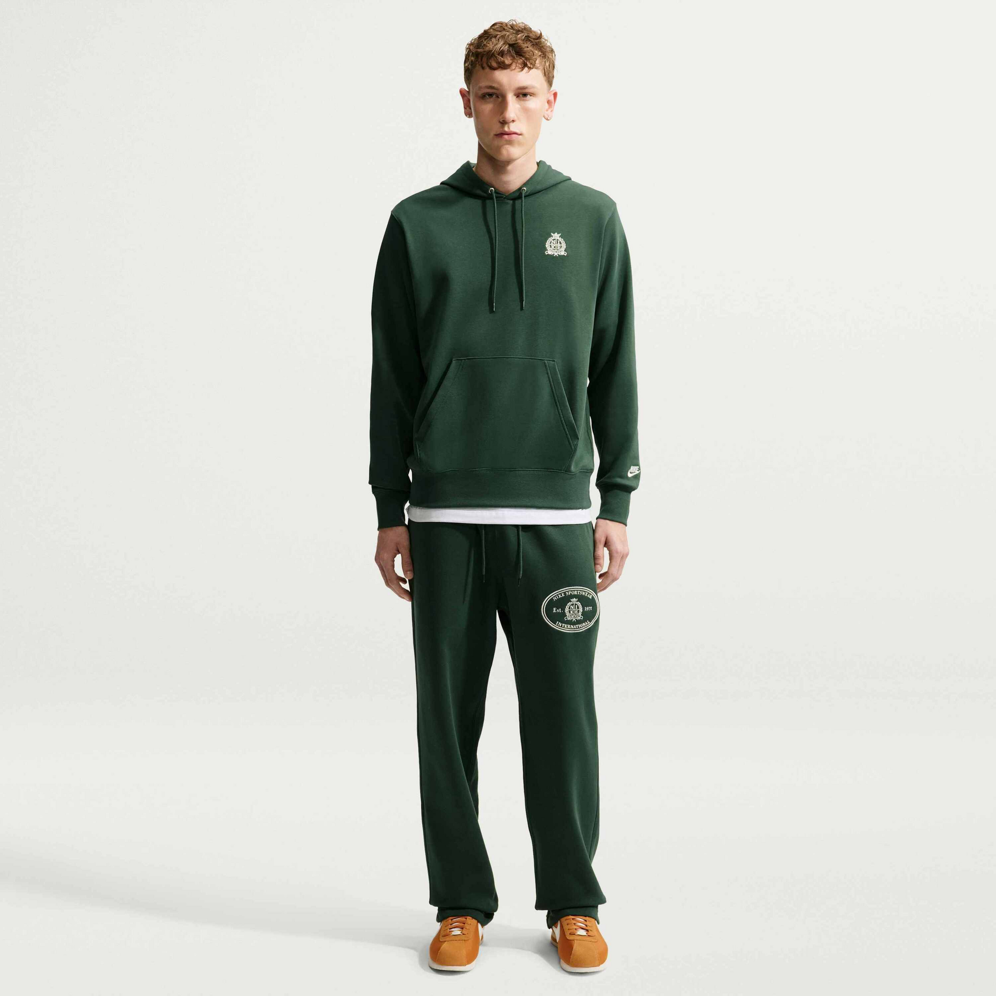 NIKE, Men's Fleece Open-hem Trousers Club