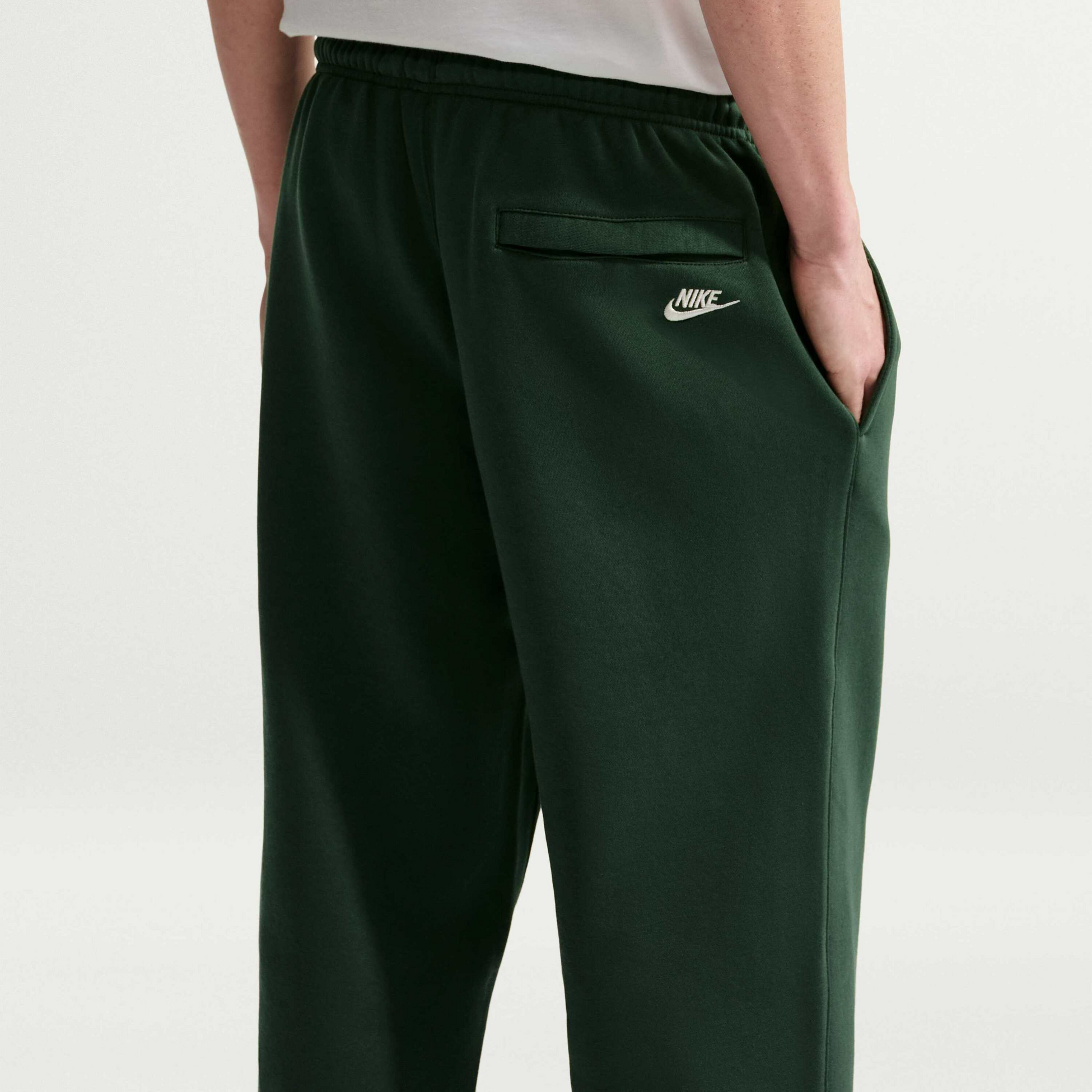 NIKE, Men's Fleece Open-hem Trousers Club