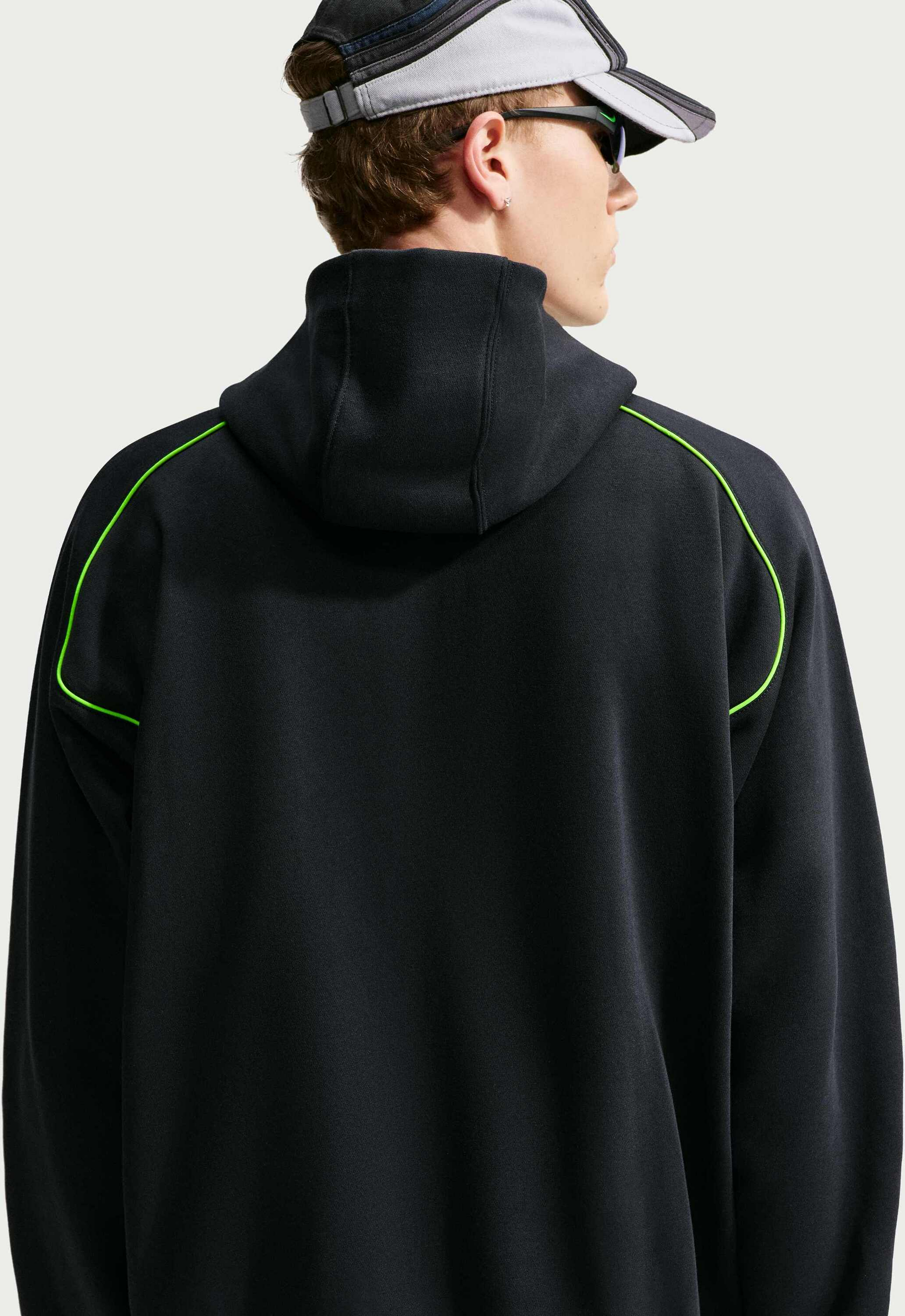NIKE, Men's Fleece Pullover Hoodie Air