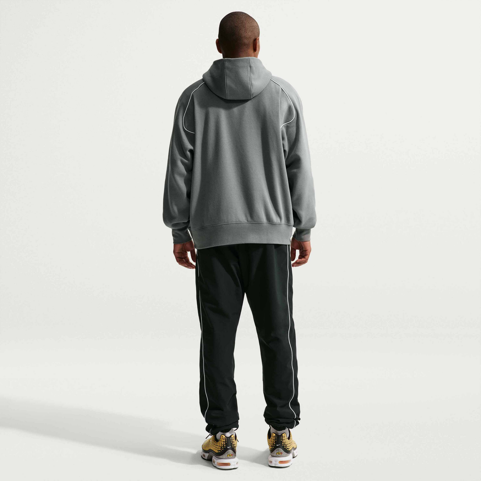 NIKE, Men's Fleece Pullover Hoodie Air