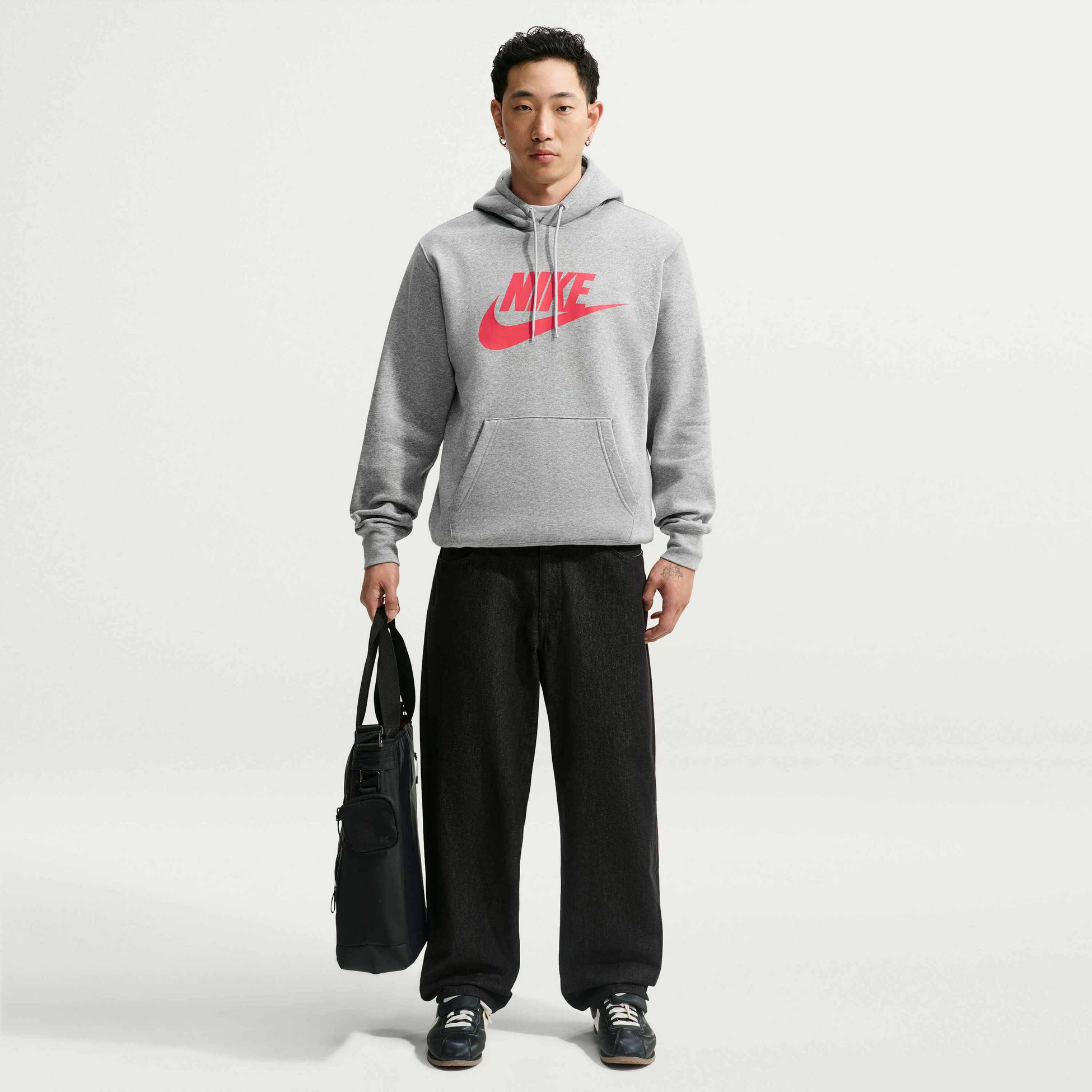 NIKE, Men's Fleece Pullover Hoodie Sportswear Club
