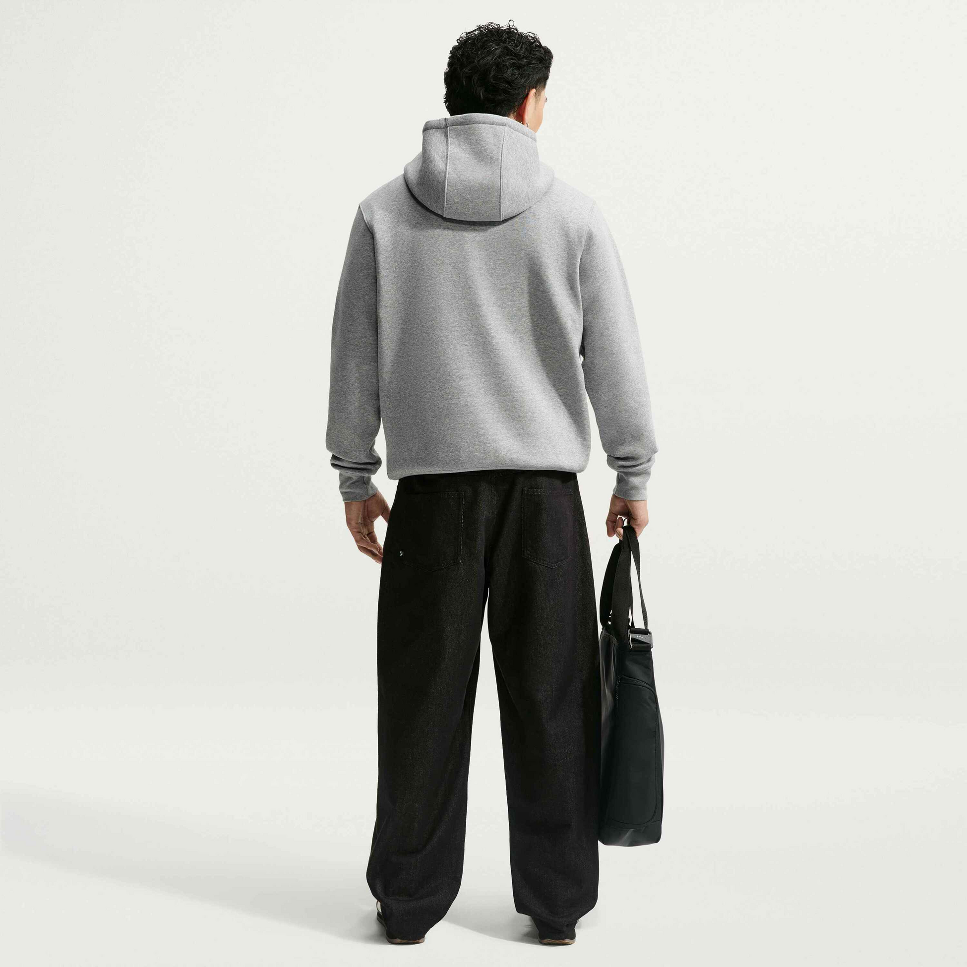 NIKE, Men's Fleece Pullover Hoodie Sportswear Club