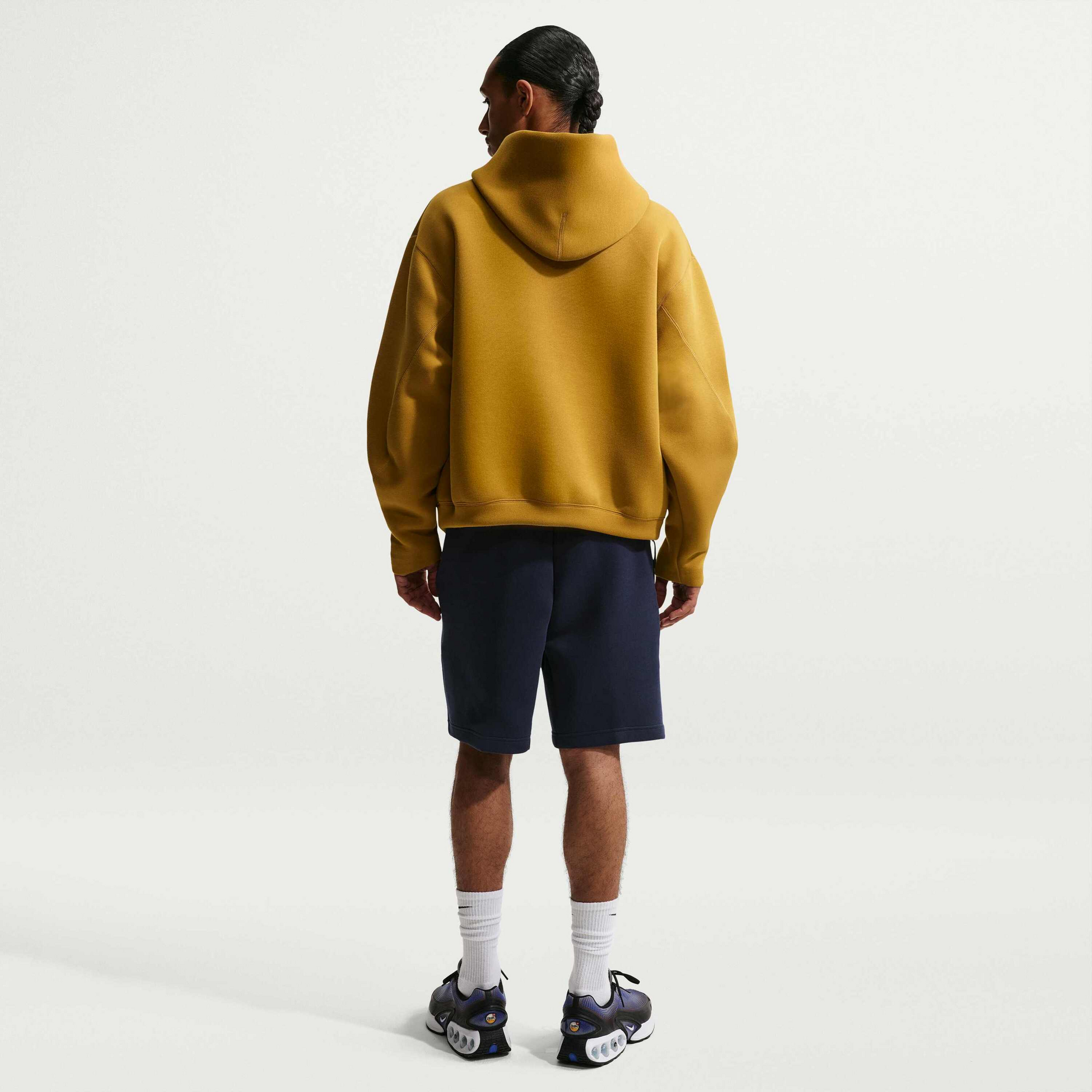 NIKE, Men's Fleece Shorts Tech