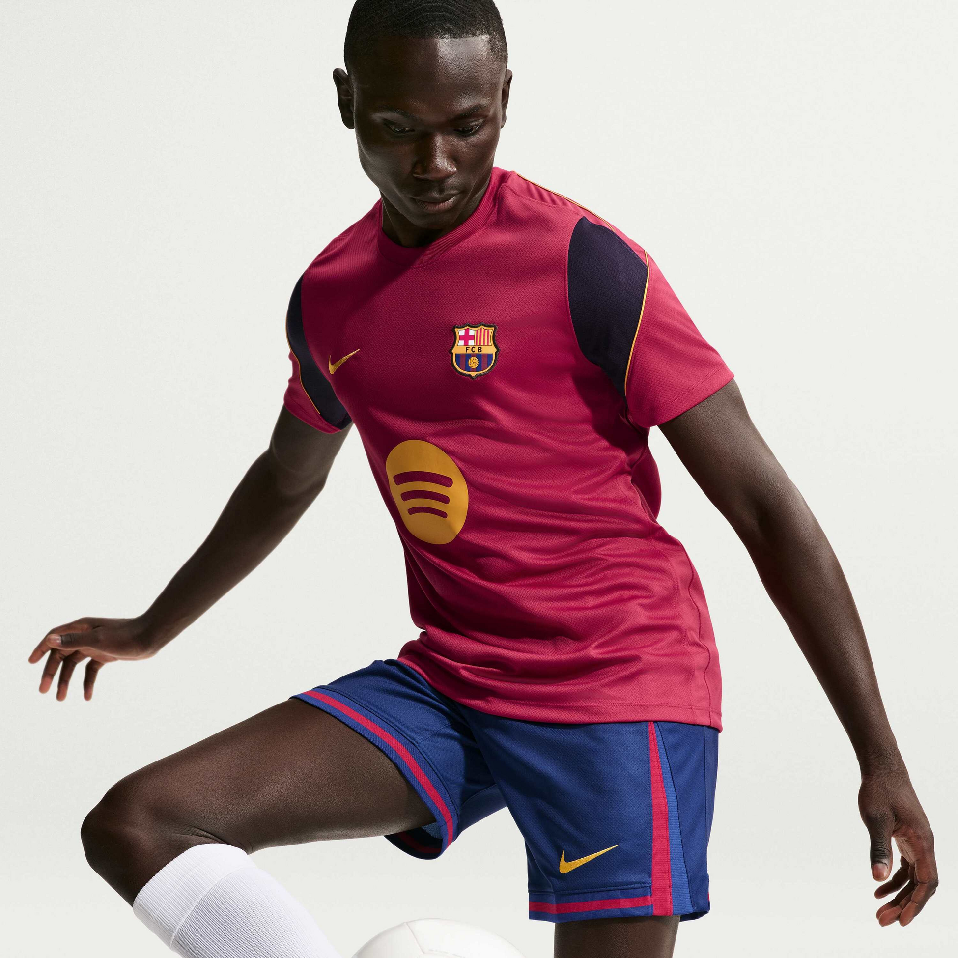 NIKE, Men's Football Dri-fit Short-sleeve Top F.c. Barcelona Strike