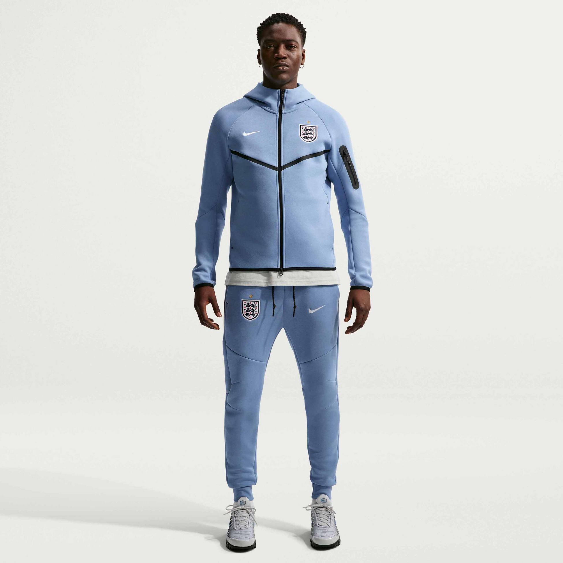 NIKE, Men's Football Full-zip Hoodie England Tech Fleece Windrunner