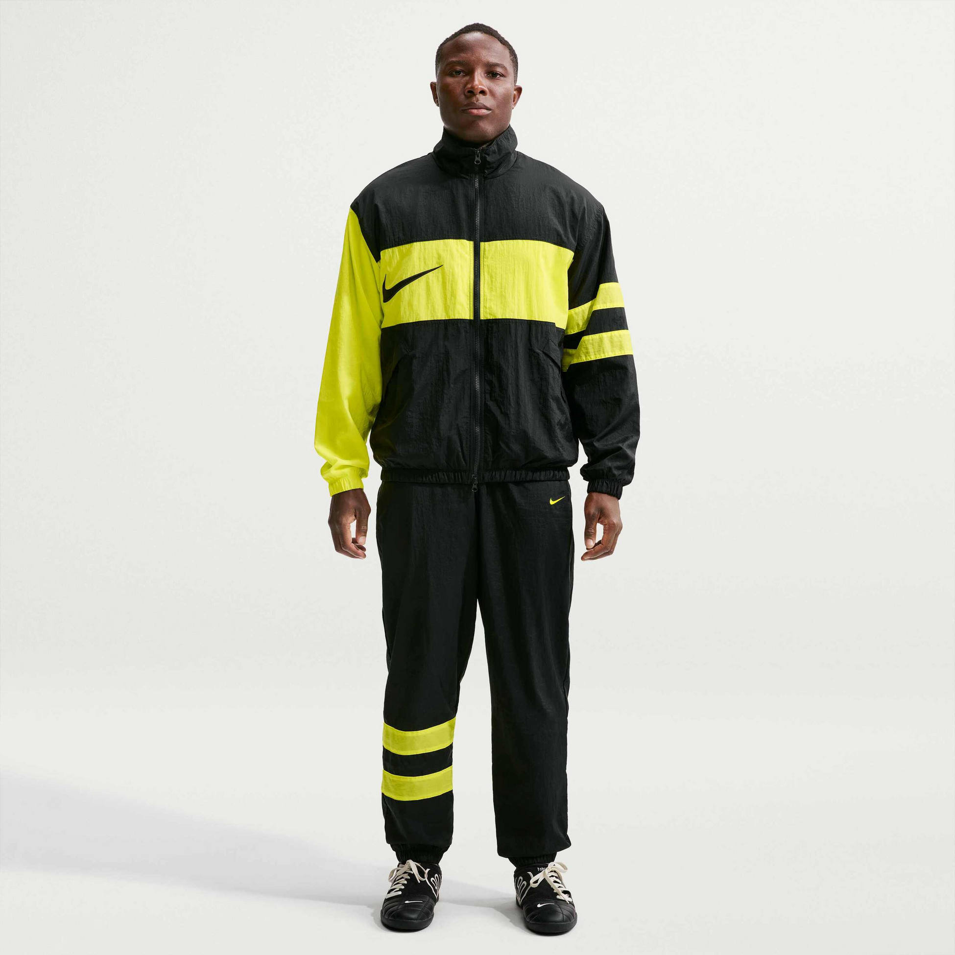 NIKE, Men's Football Woven Track Jacket I96 Repel