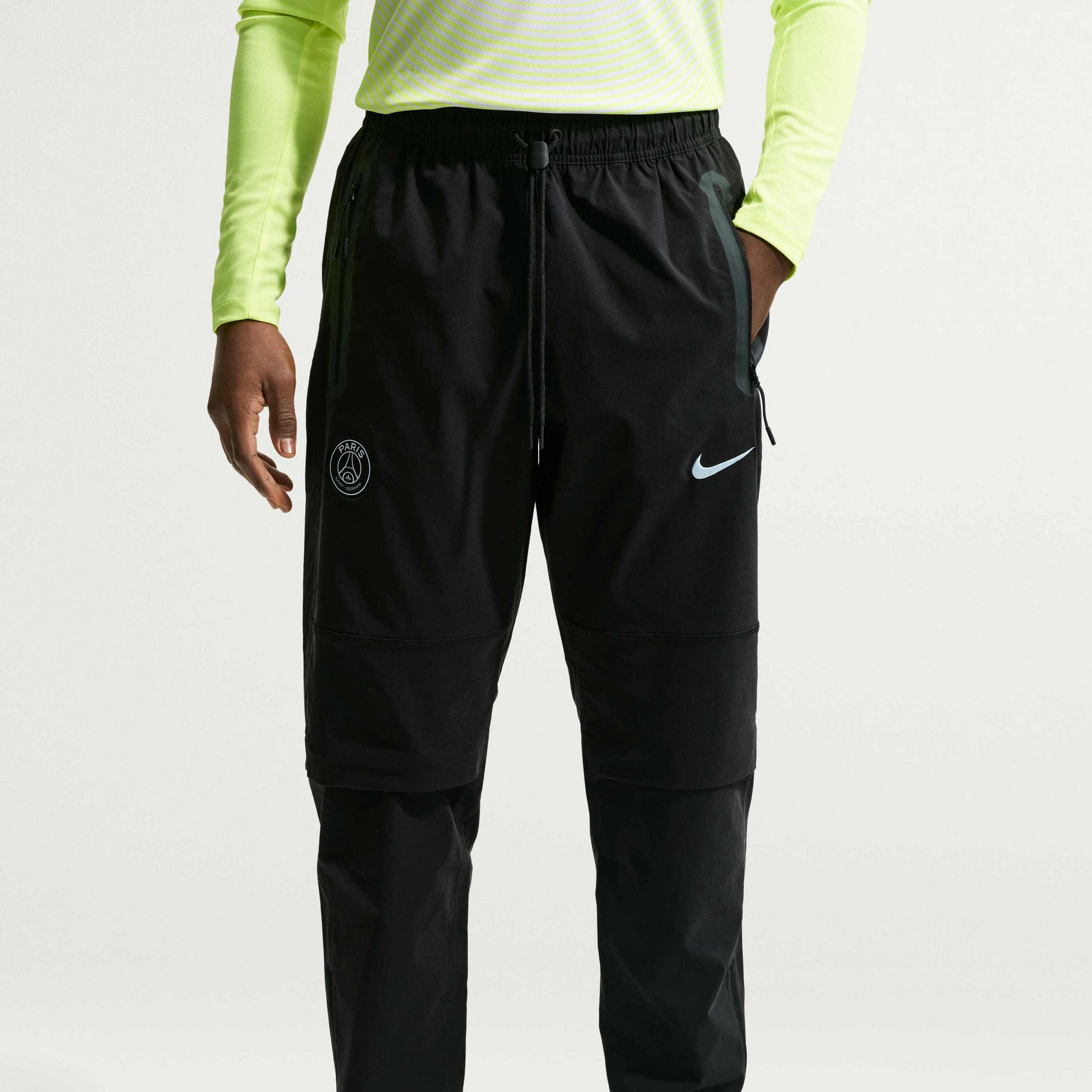 NIKE, Men's Football Woven Trousers Paris Saint-germain Tech