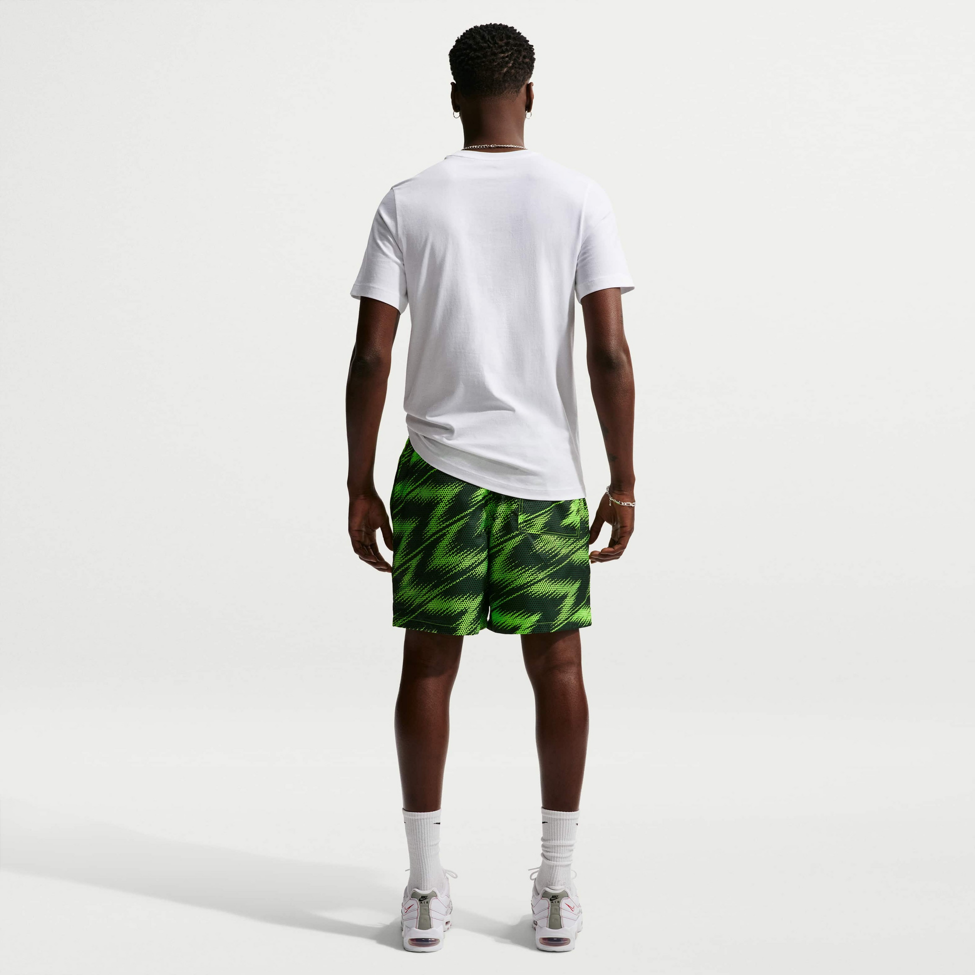 NIKE, Men's Footbball Flow Shorts Nigeria Club