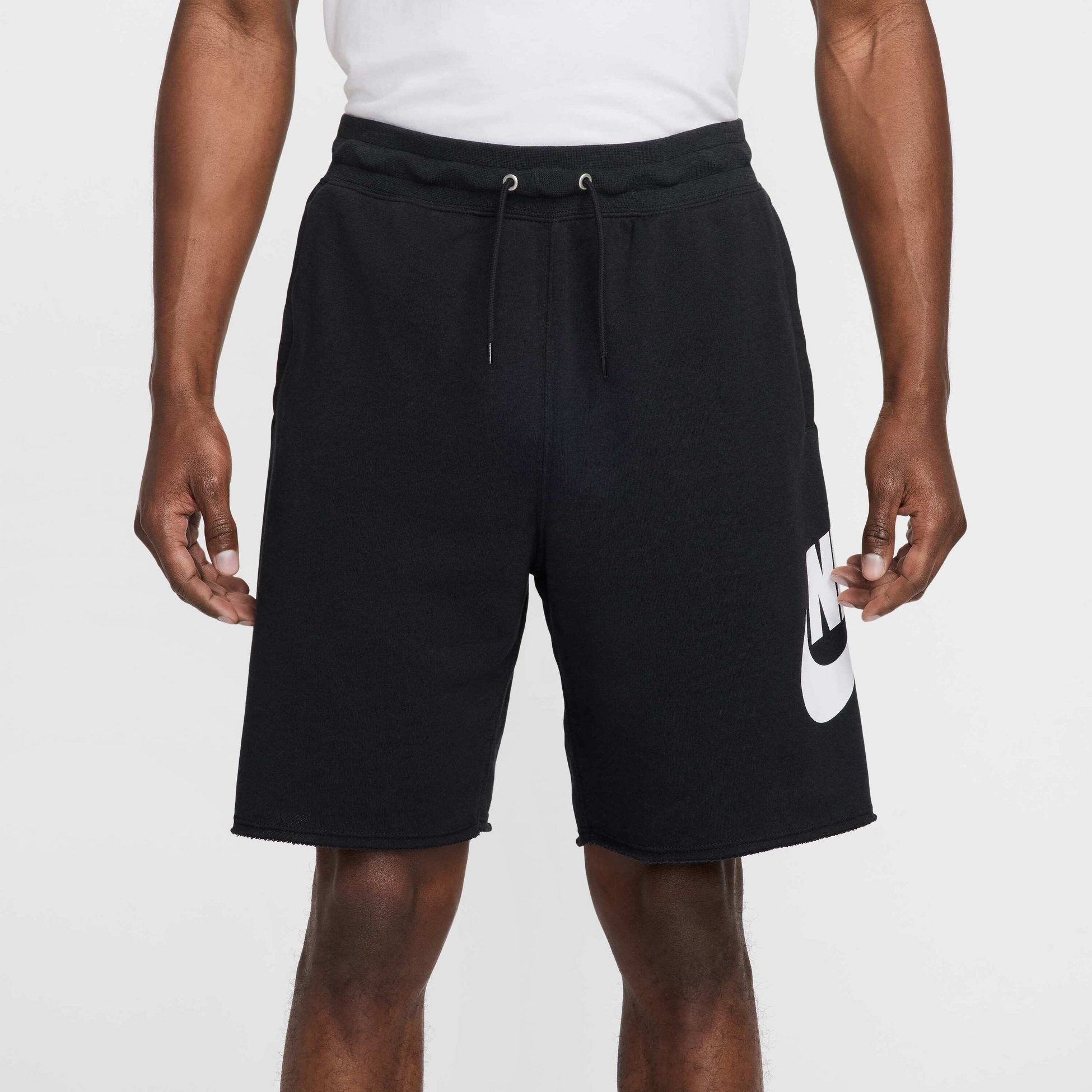 NIKE, Men's French Terry Alumni Shorts Club