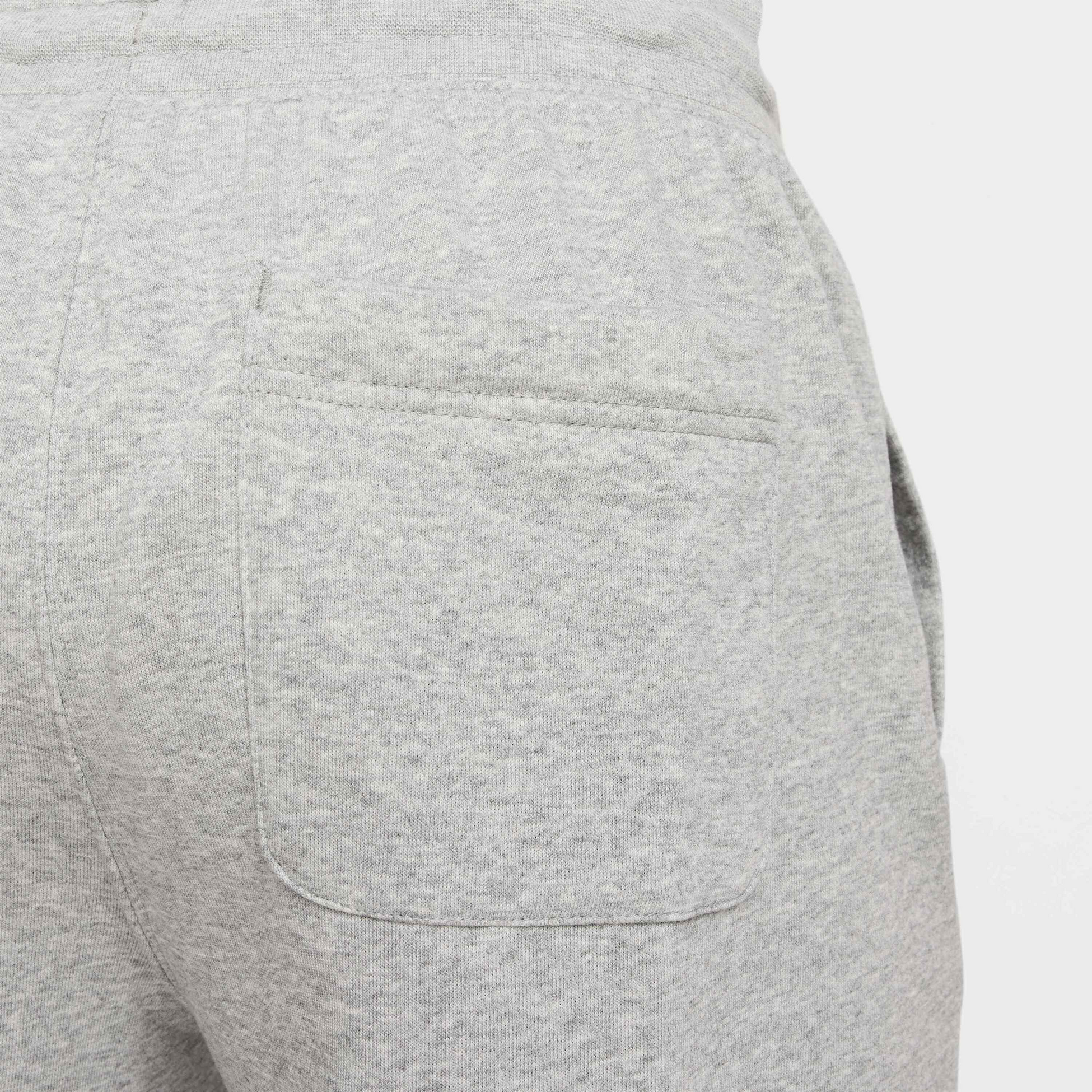 NIKE, Men's French Terry Alumni Shorts Club