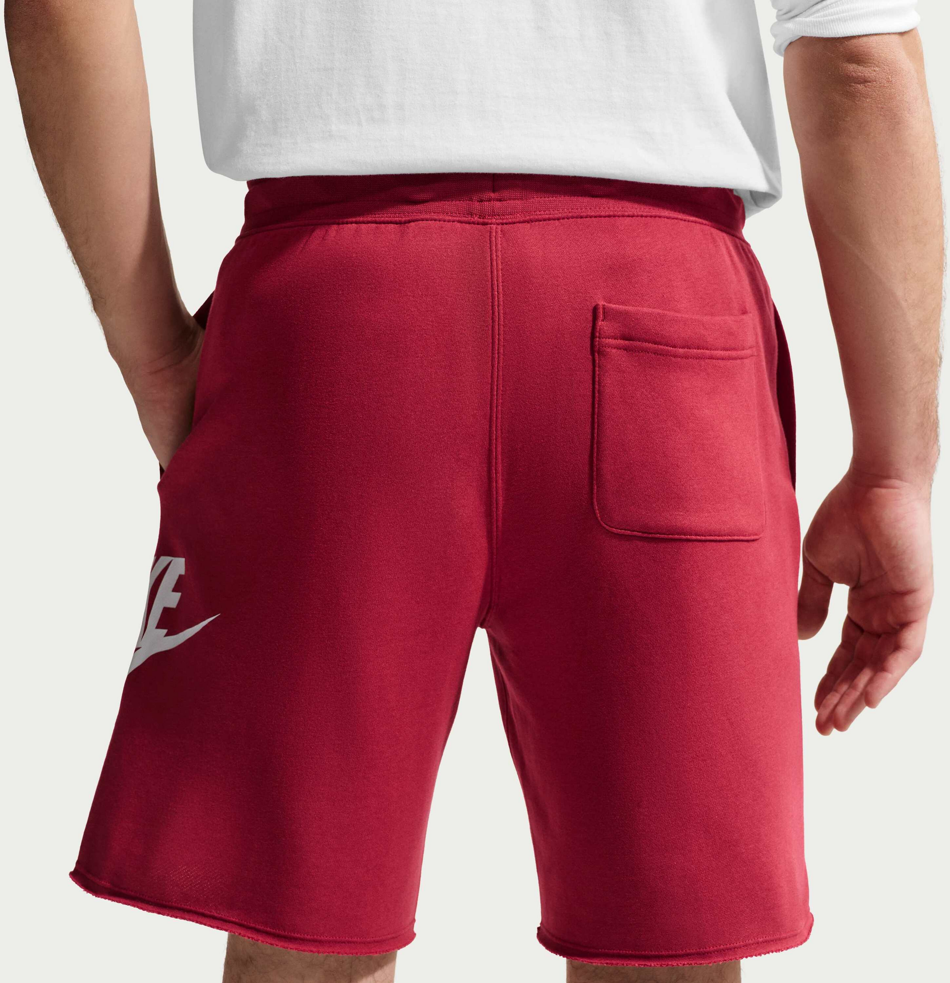 NIKE, Men's French Terry Alumni Shorts Club