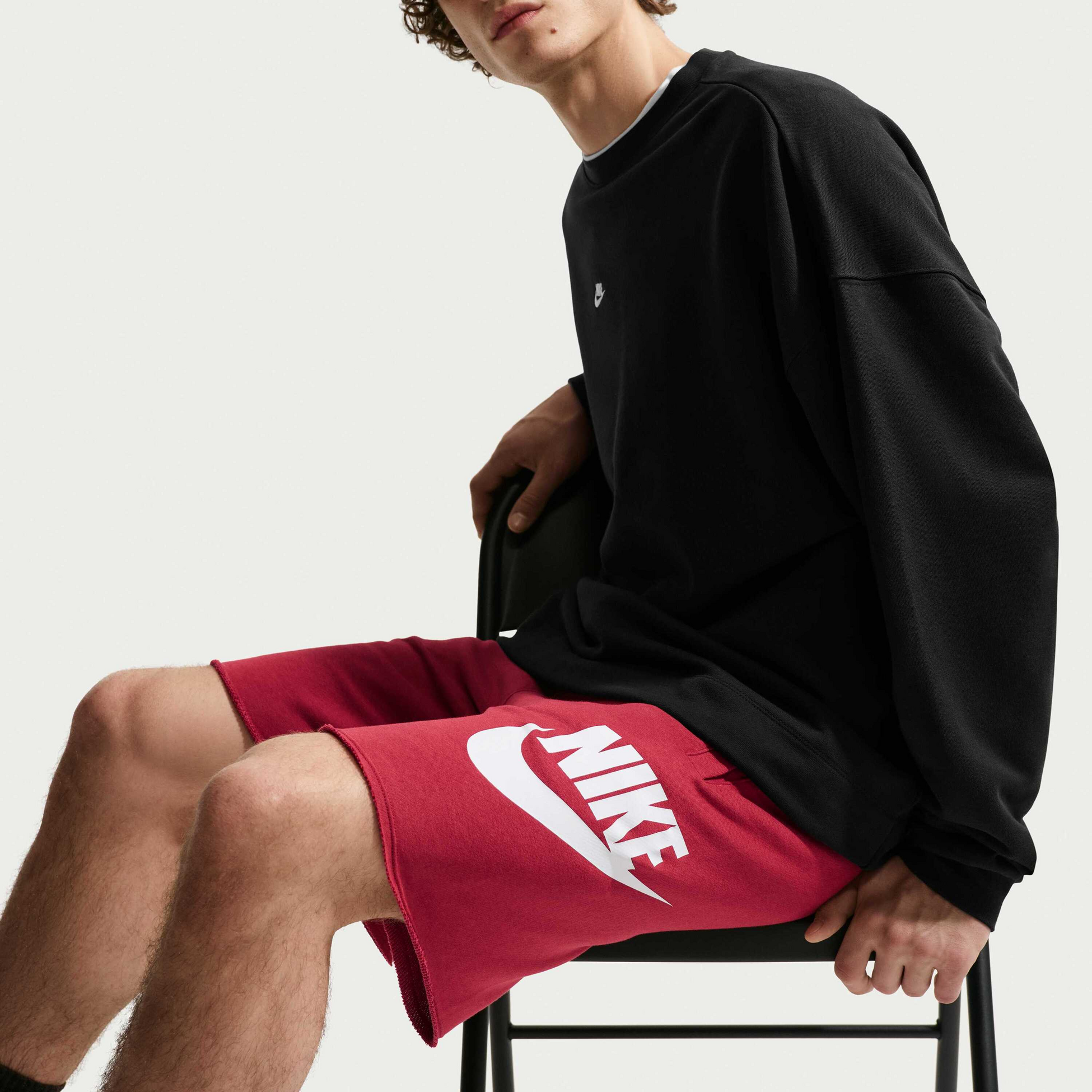NIKE, Men's French Terry Alumni Shorts Club