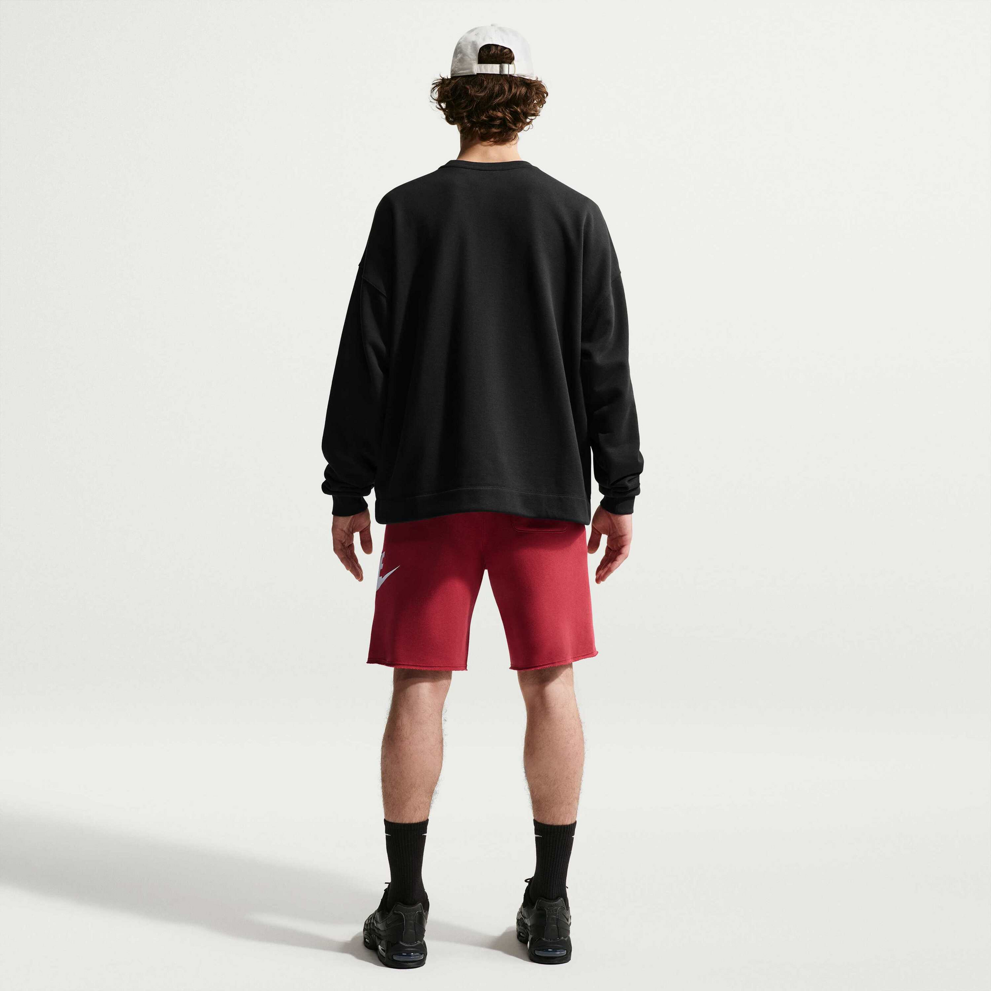 NIKE, Men's French Terry Alumni Shorts Club