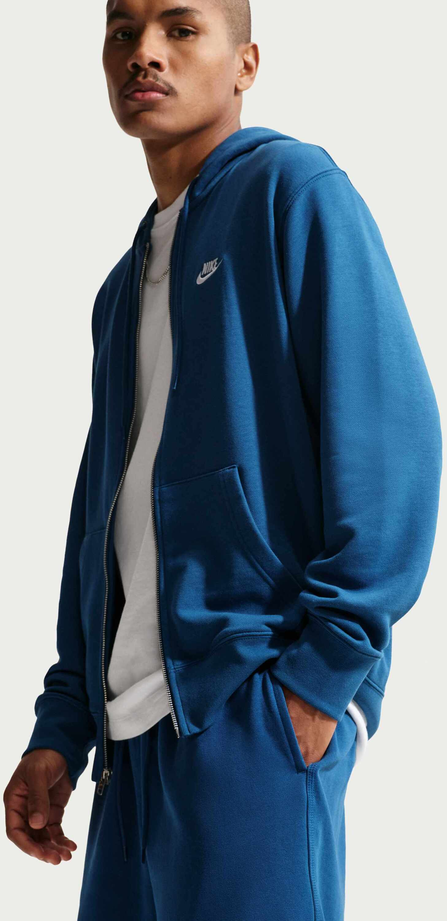 NIKE, Men's French Terry Flow Shorts Club