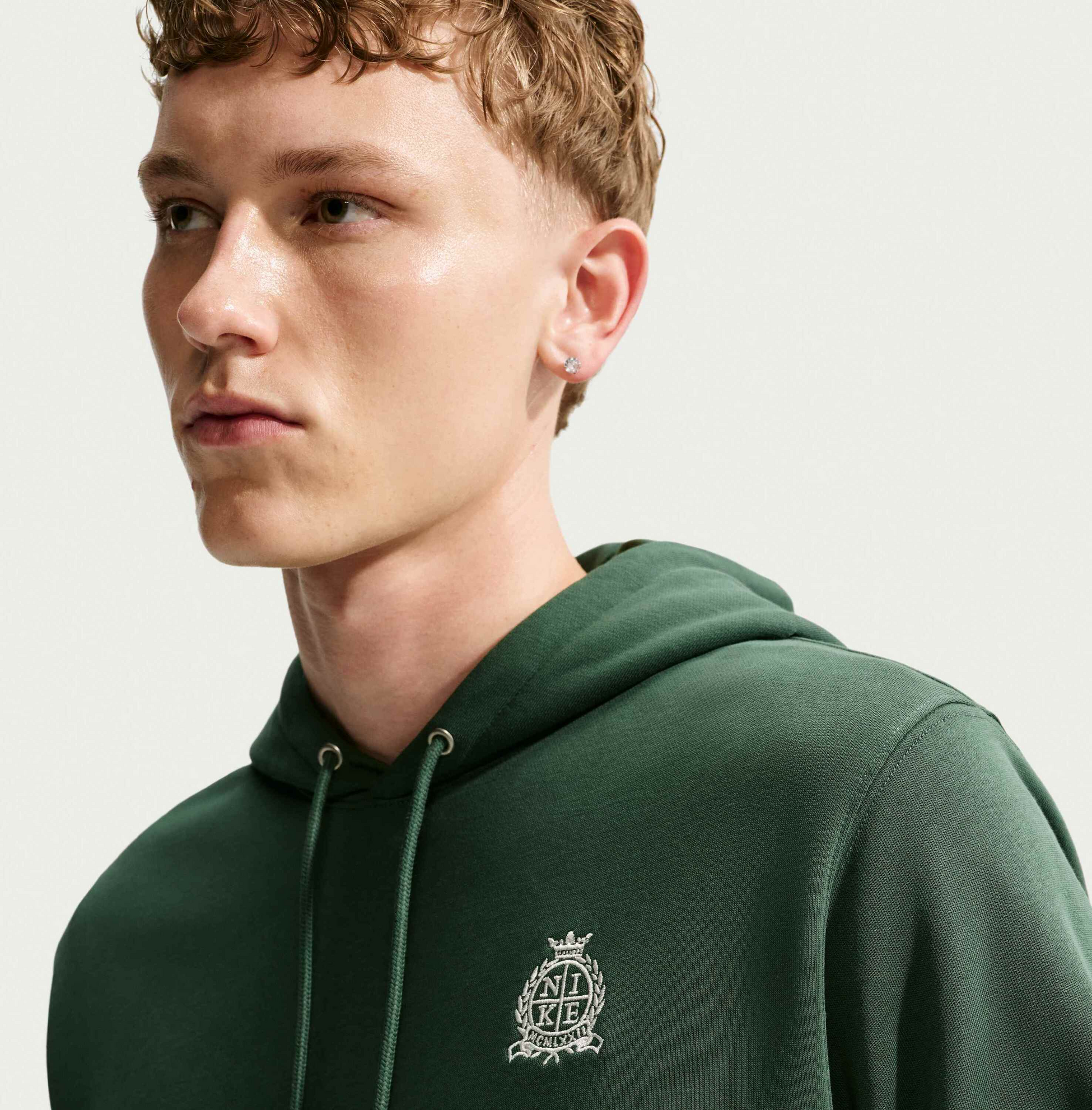 NIKE, Men's French Terry Hoodie Club