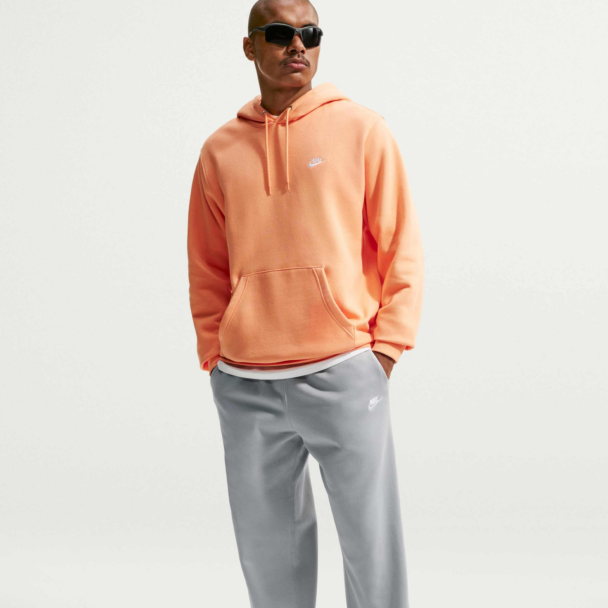 NIKE, Men's French Terry Open-hem Trousers Club