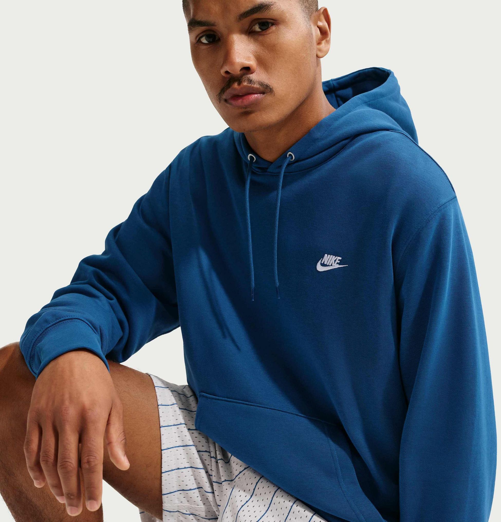 NIKE, Men's French Terry Pullover Hoodie Club