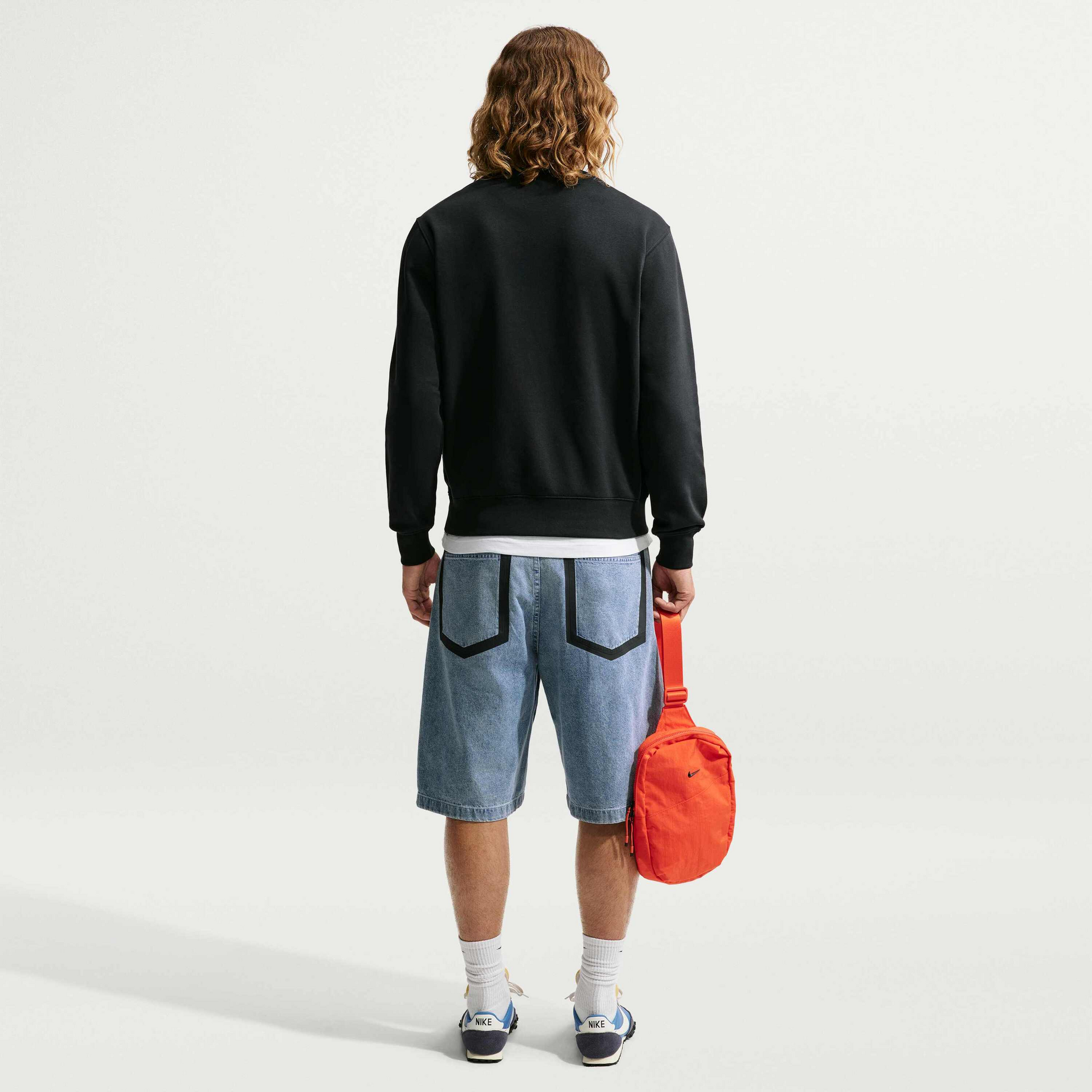 NIKE, Men's Graphic Fleece Crew Sportswear Club