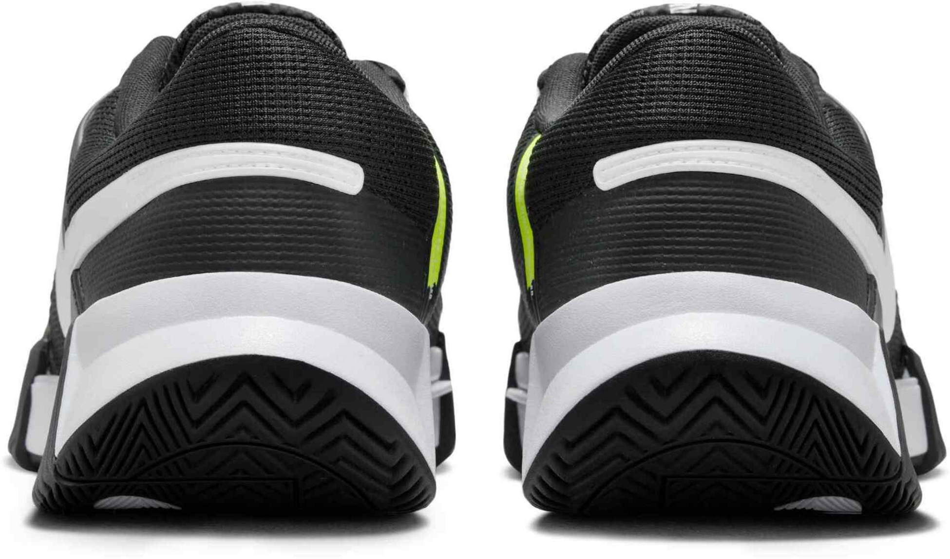 NIKE, Men's Hard Court Tennis Shoes Zoom Gp Challenge 1