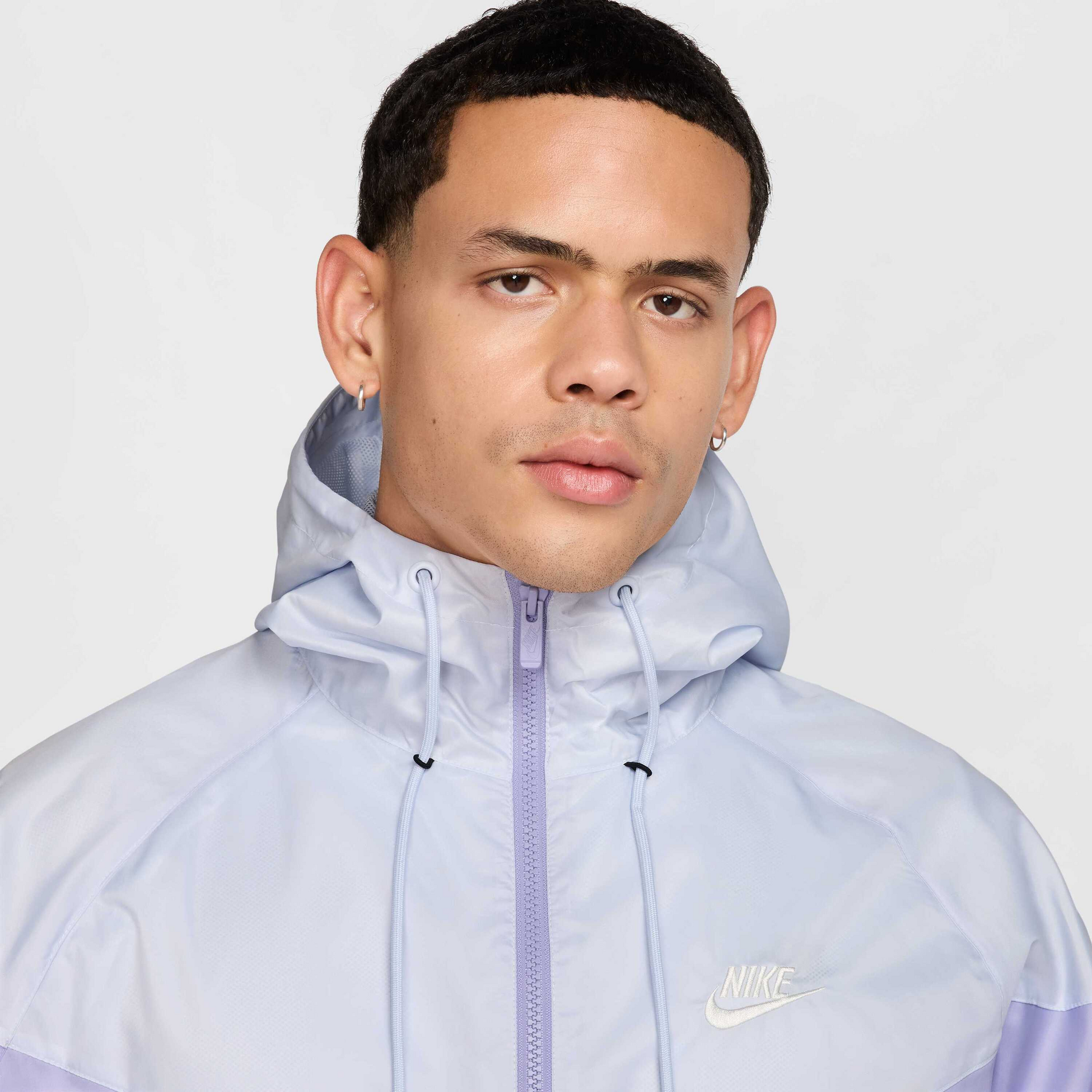 NIKE, Men's Hooded Jacket Sportswear Windrunner