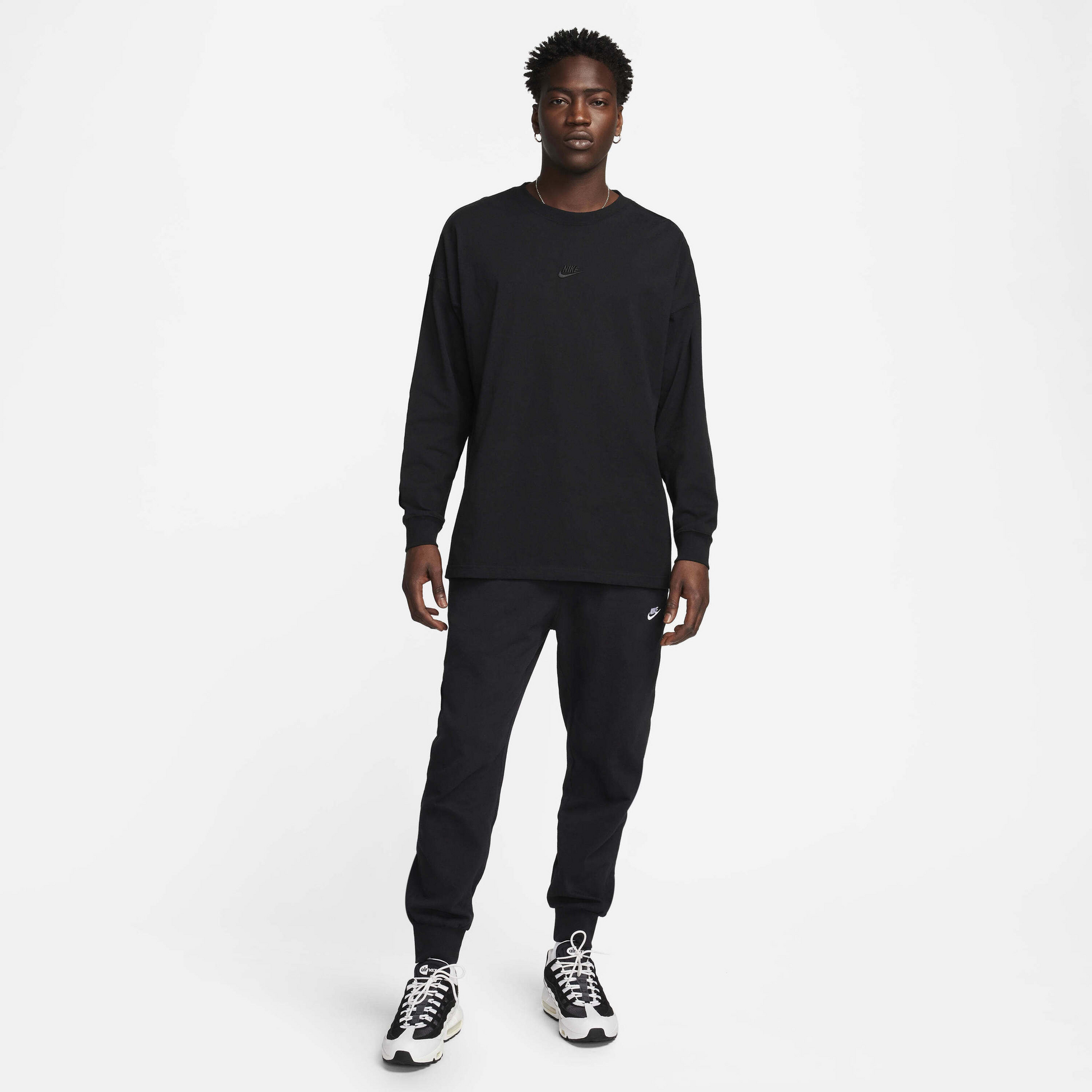 NIKE, Men's Knit Joggers Club