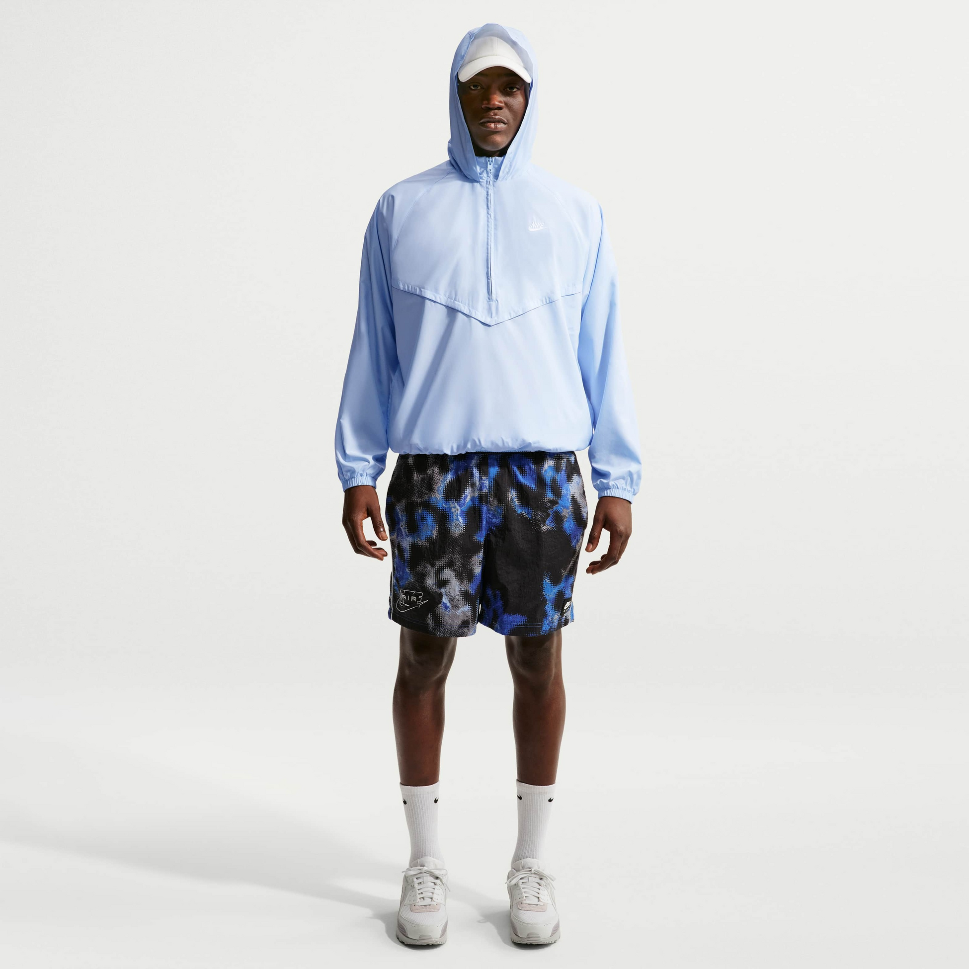 NIKE, Men's Lightweight Half-zip Jacket Windrunner