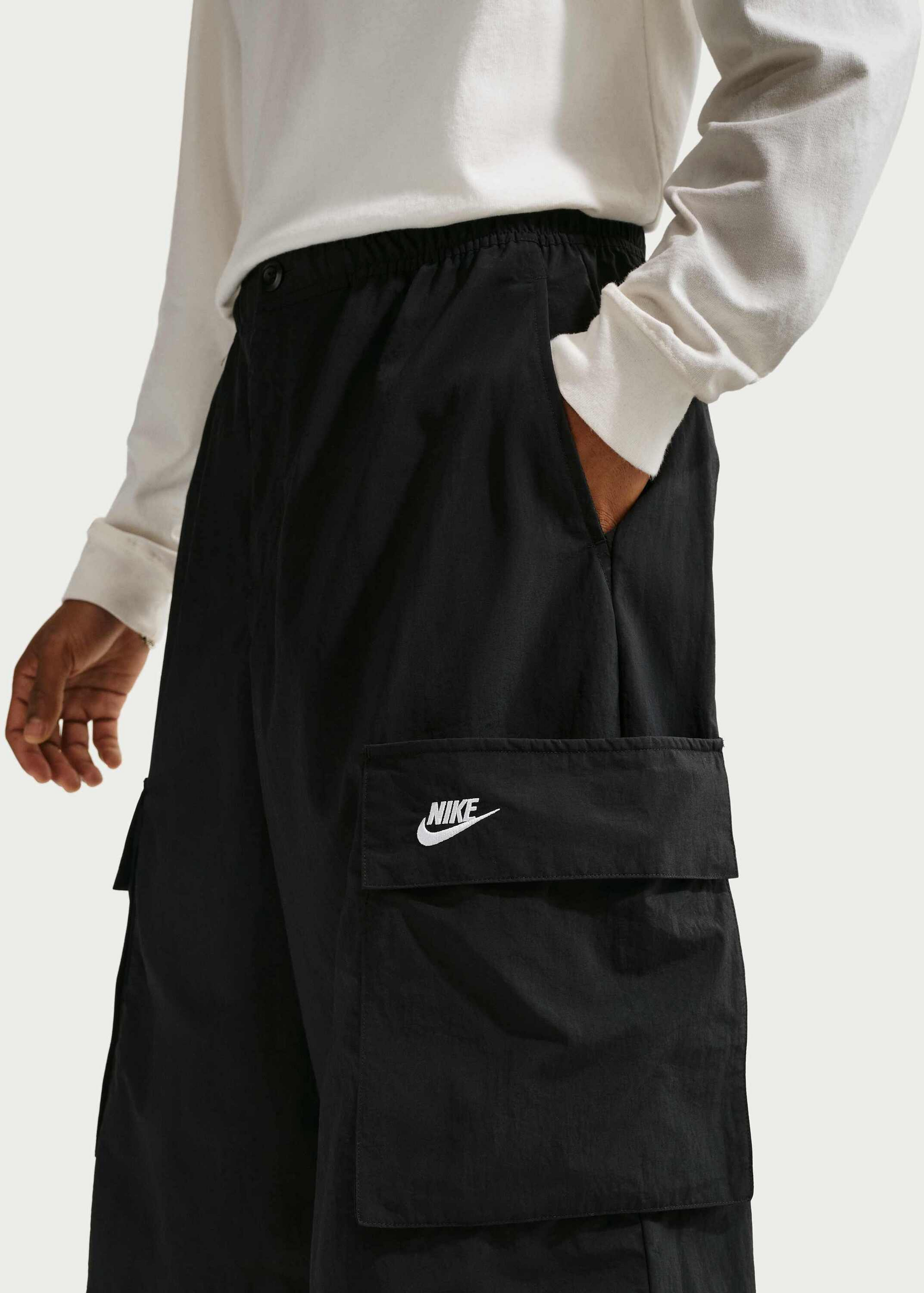 NIKE, Men's Oversized Cargo Shorts Sportswear Club