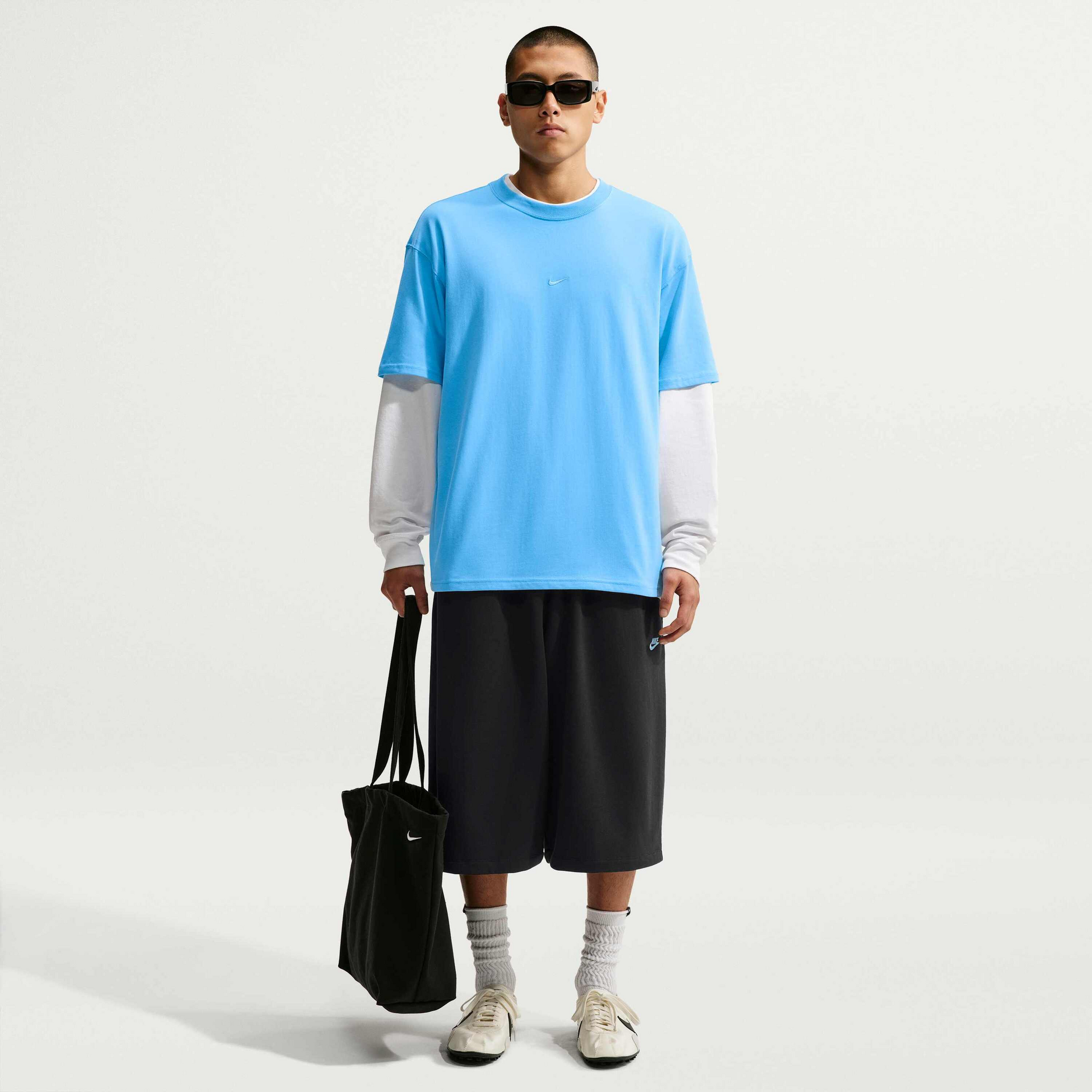 NIKE, Men's Oversized French Terry Shorts Sportswear Club