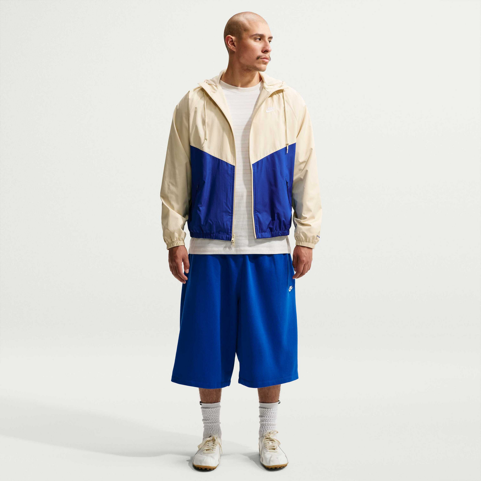 NIKE, Men's Oversized French Terry Shorts Sportswear Club